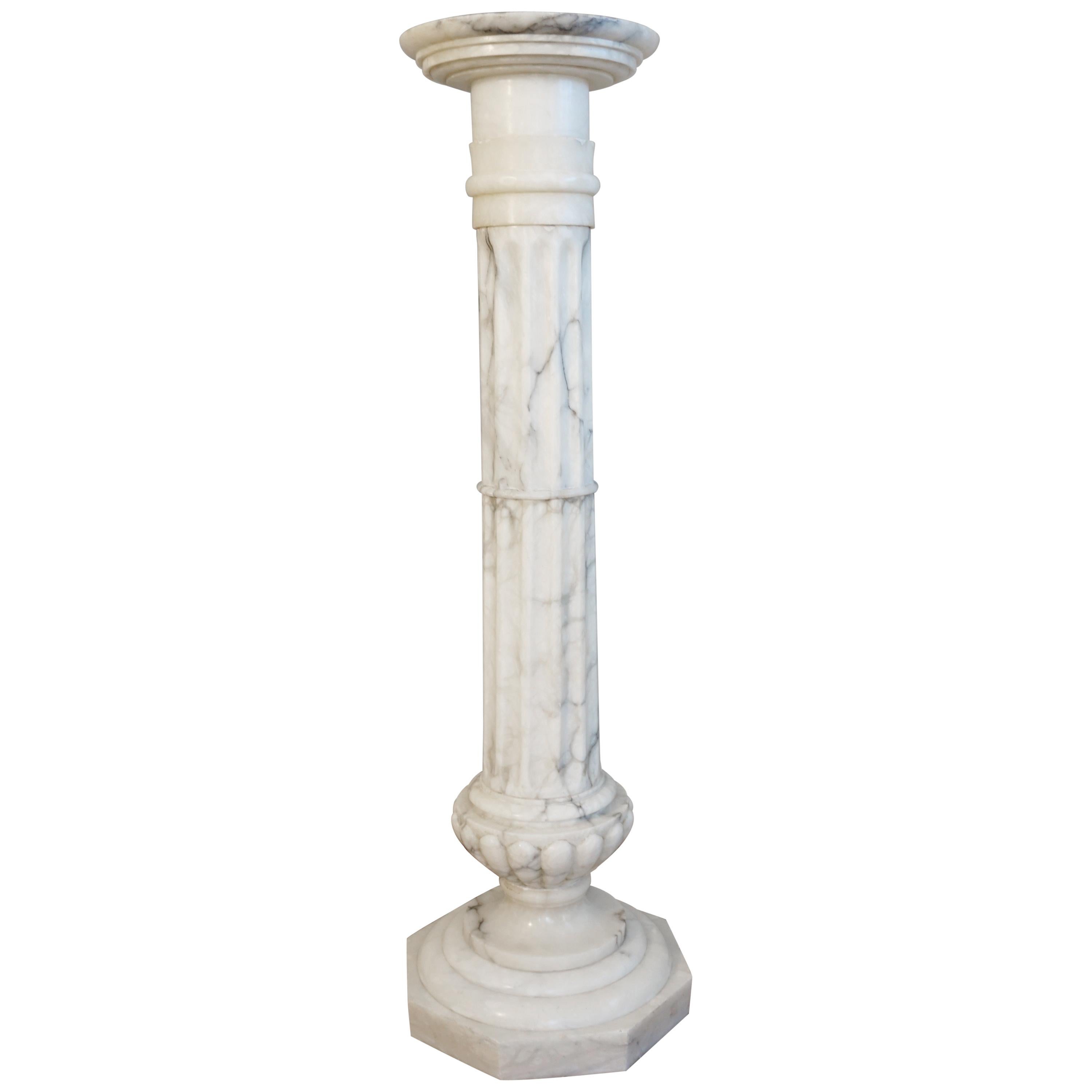 Stylish Early Twentieth Century Roman Classical Alabaster Column Pedestal Stand