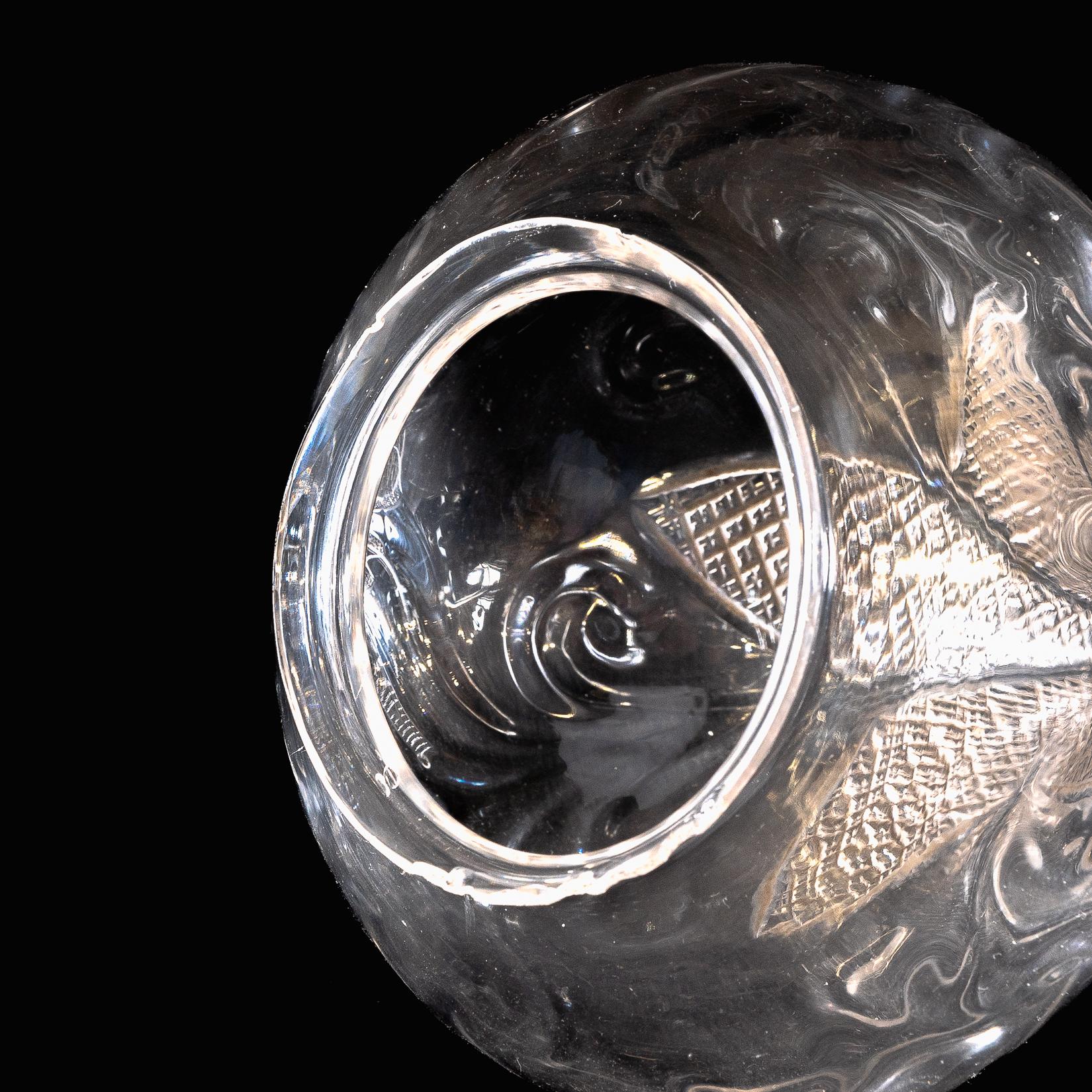 Wheel-Turned Clear Glass Shade with Peacock Feather Design & Textured Top For Sale 6