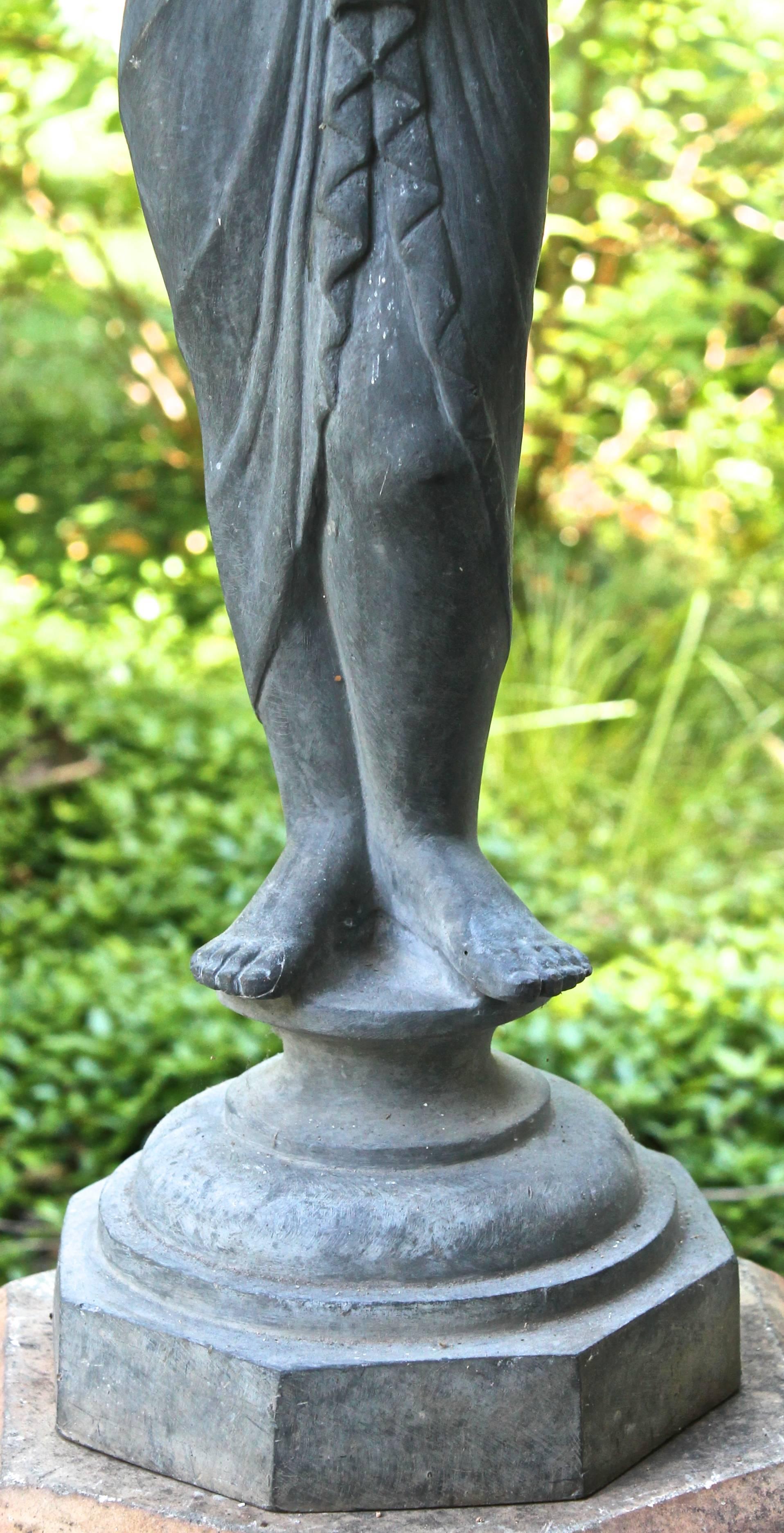 Wheeler Williams zugeschriebene amerikanische Blei-Skulptur des Deko (20. Jahrhundert) im Angebot