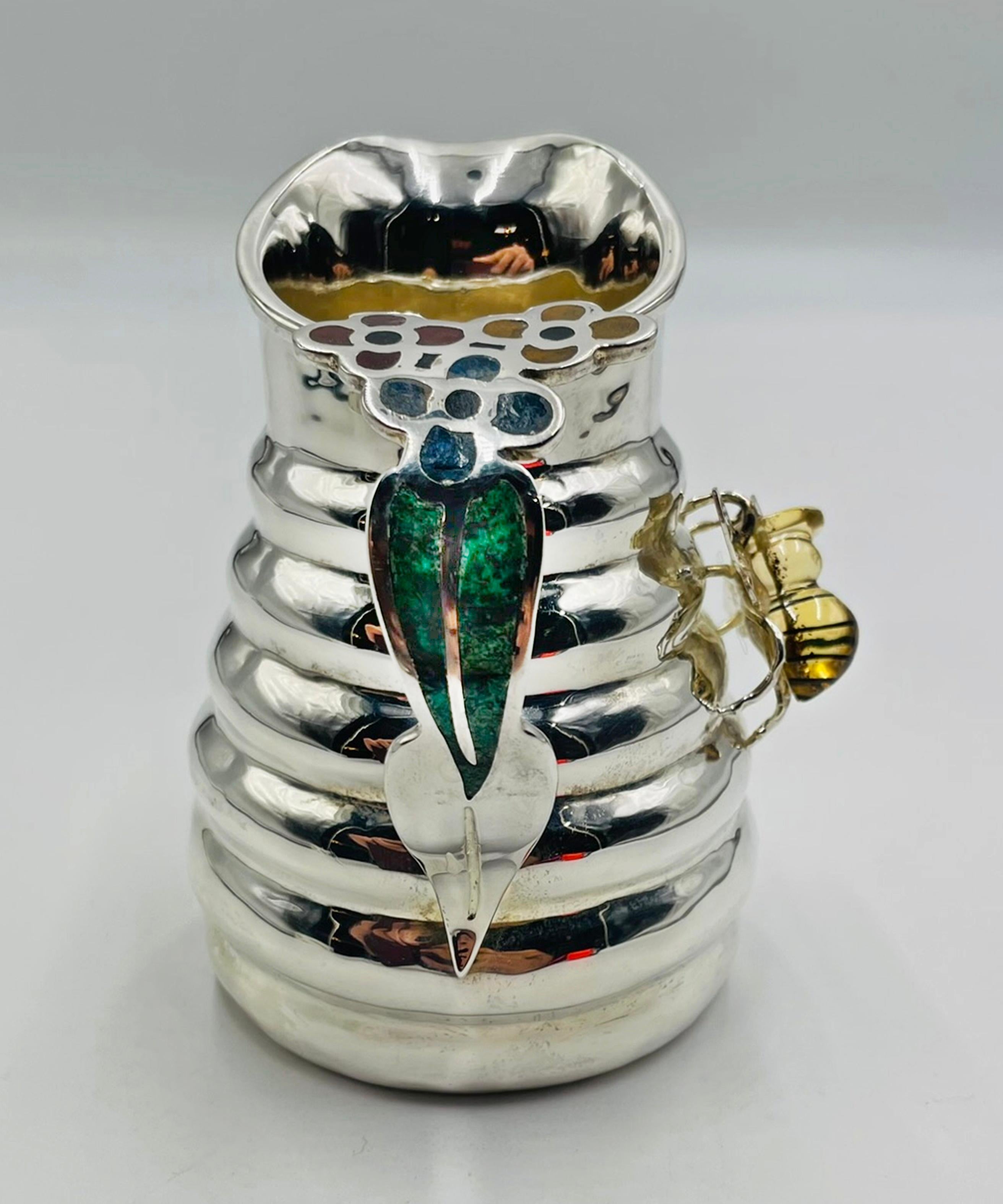 Stravagante brocca a forma di ape di Los Castillo del 1960 con intarsio di malachite e argento In condizioni buone in vendita a Los Angeles, CA