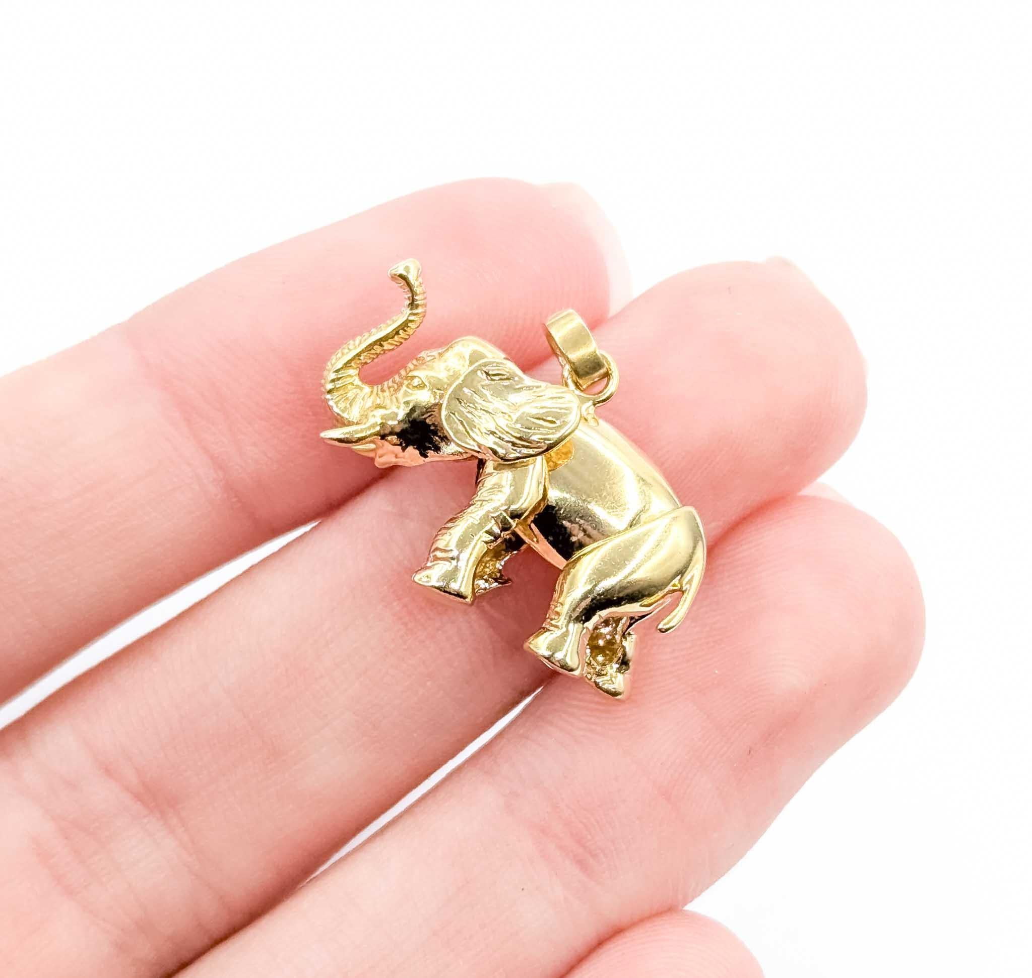 Pendentif éléphant articulé en or jaune 14k Pour femmes en vente