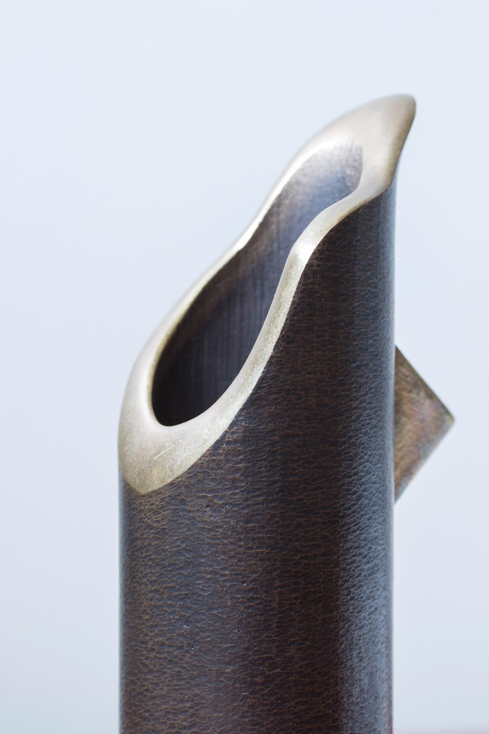 Whimsical biomorphic bronze vase by Ekbergs, 1960-70s, Sweden Bon état - En vente à Hägersten, SE