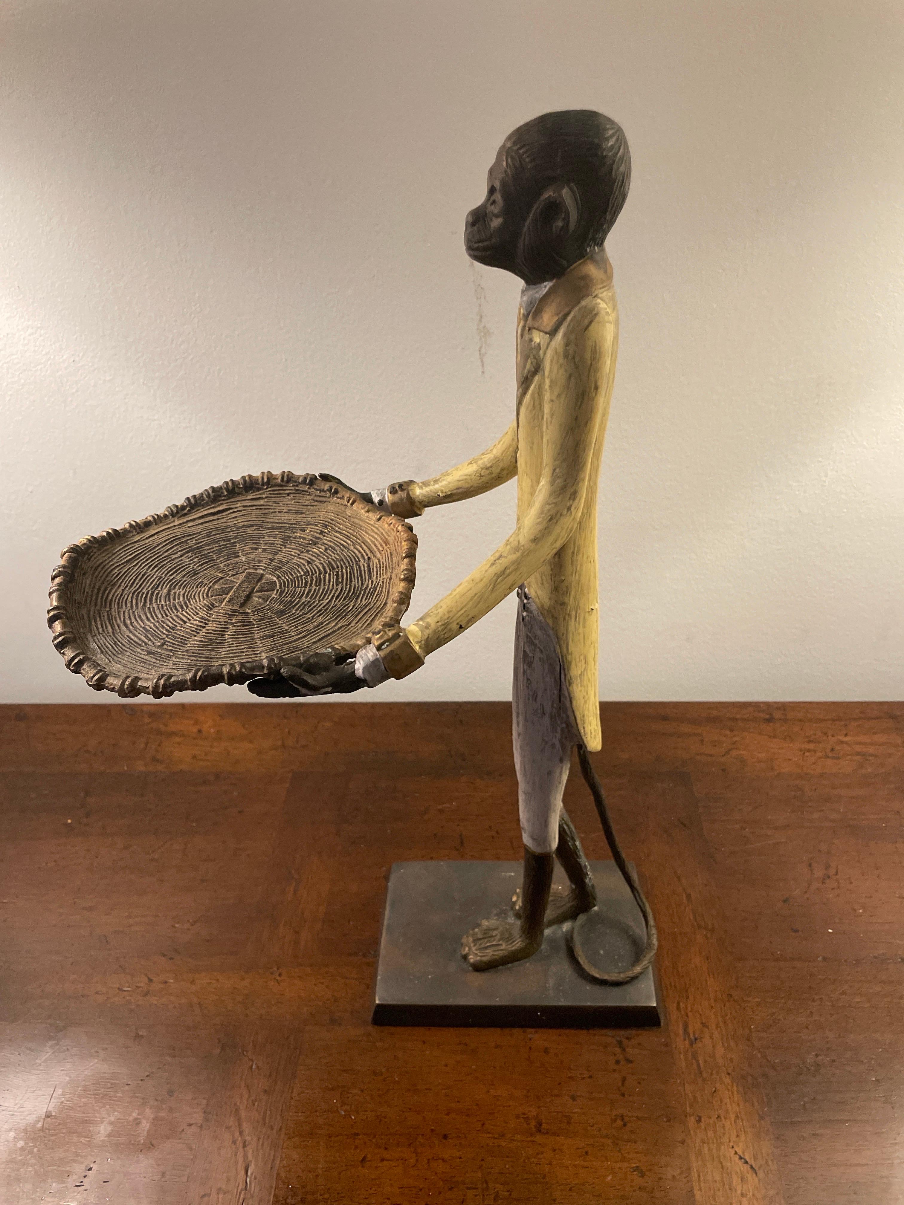Skurriler, bronzefarbener Affen-Butler mit Tablett im Zustand „Gut“ im Angebot in West Palm Beach, FL