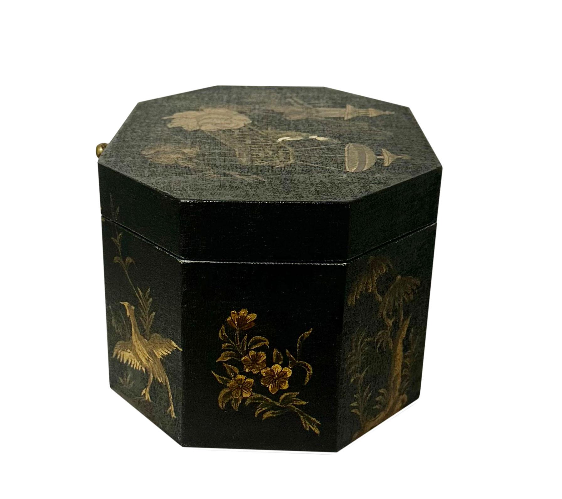 Whimsical Chinoiserie Box In Good Condition For Sale In Tampa, FL