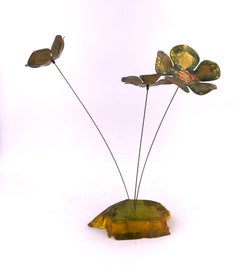 Sculpture fantaisiste de fleurs en cuivre sur émail dans le style de Curtis Jere