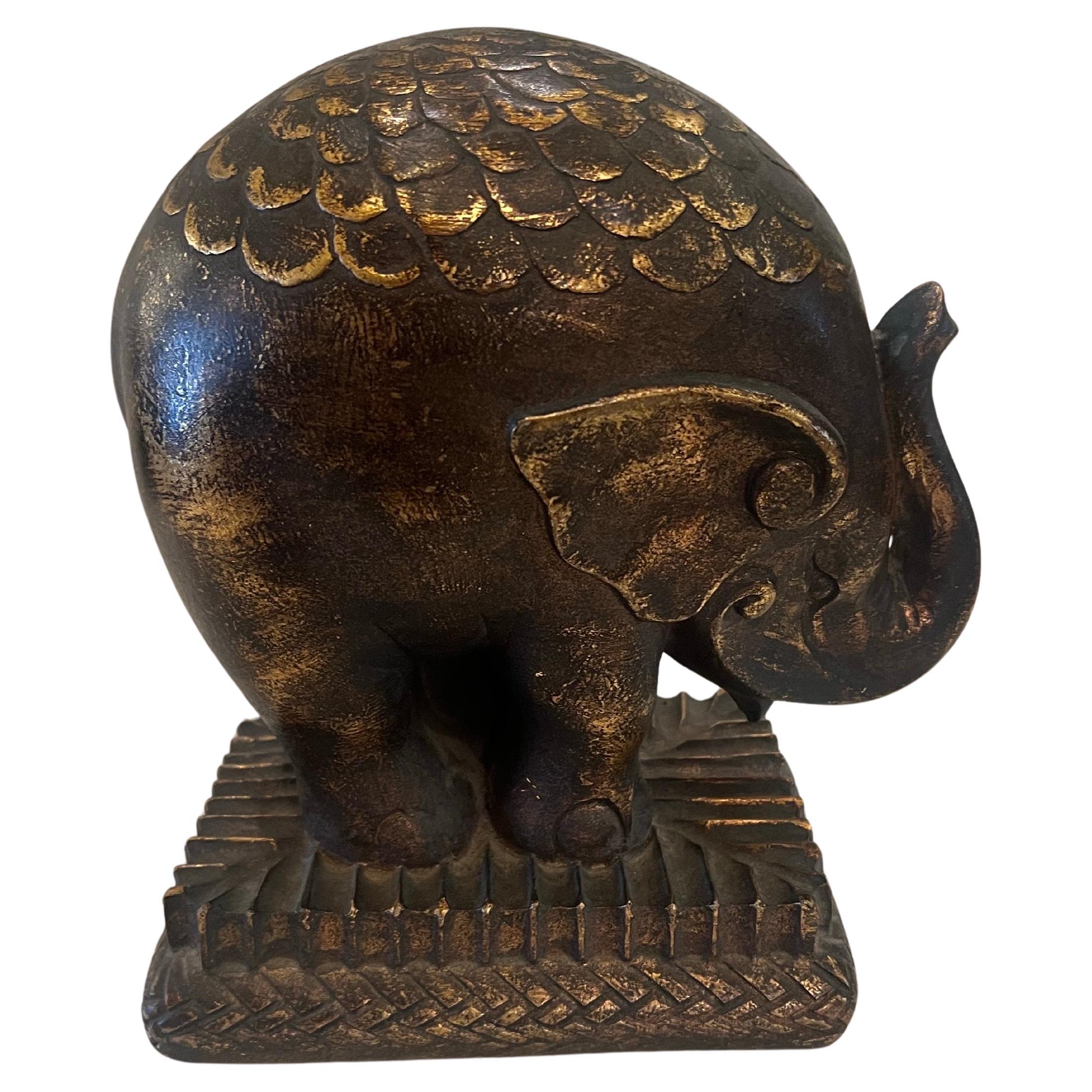 Skurrile Elefantenskulptur von Maitland Smith (Philippinisch) im Angebot