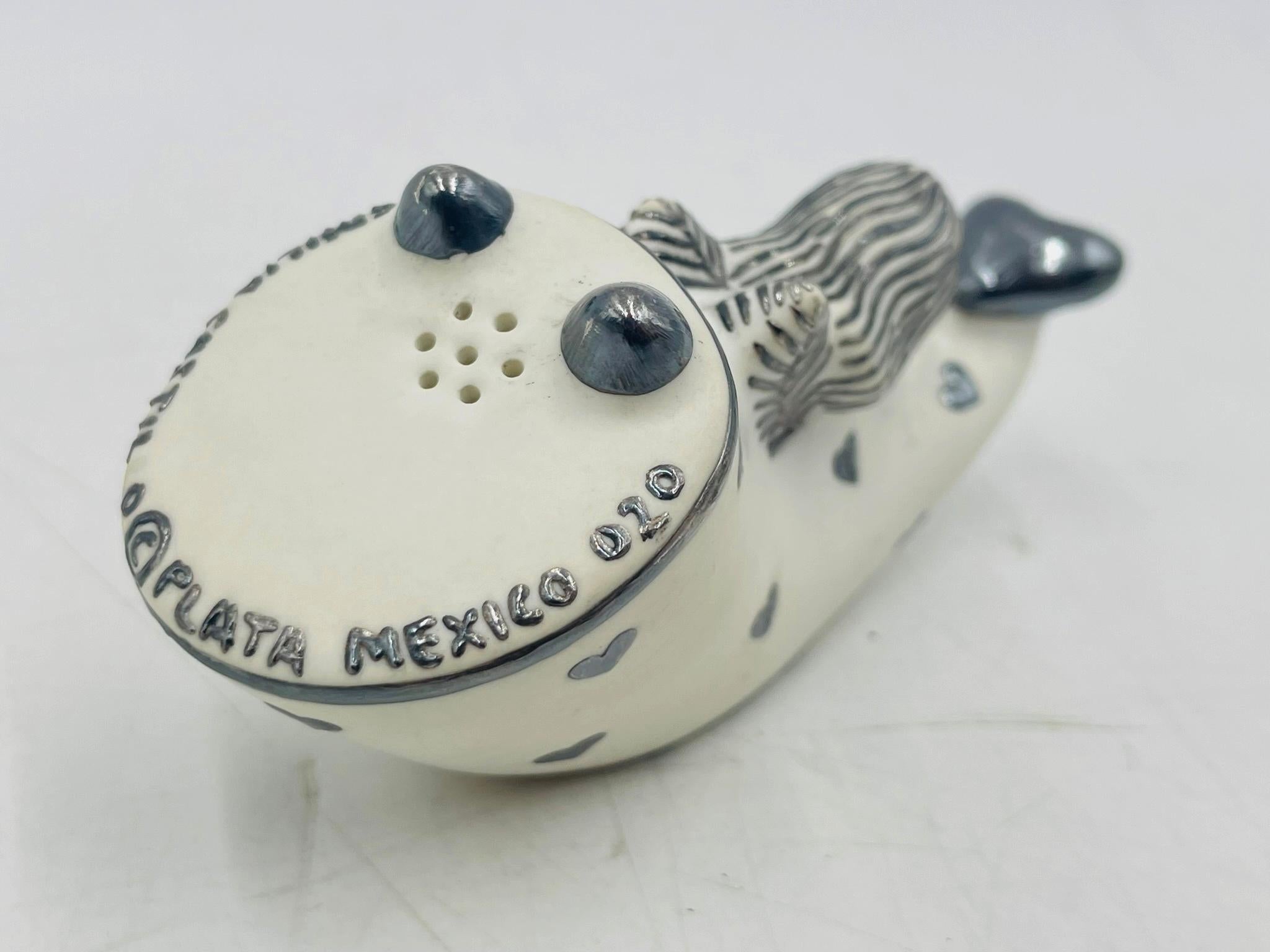 Salière et poivrière en argent et porcelaine d'Emilia Castillo, années 1980 en vente 7