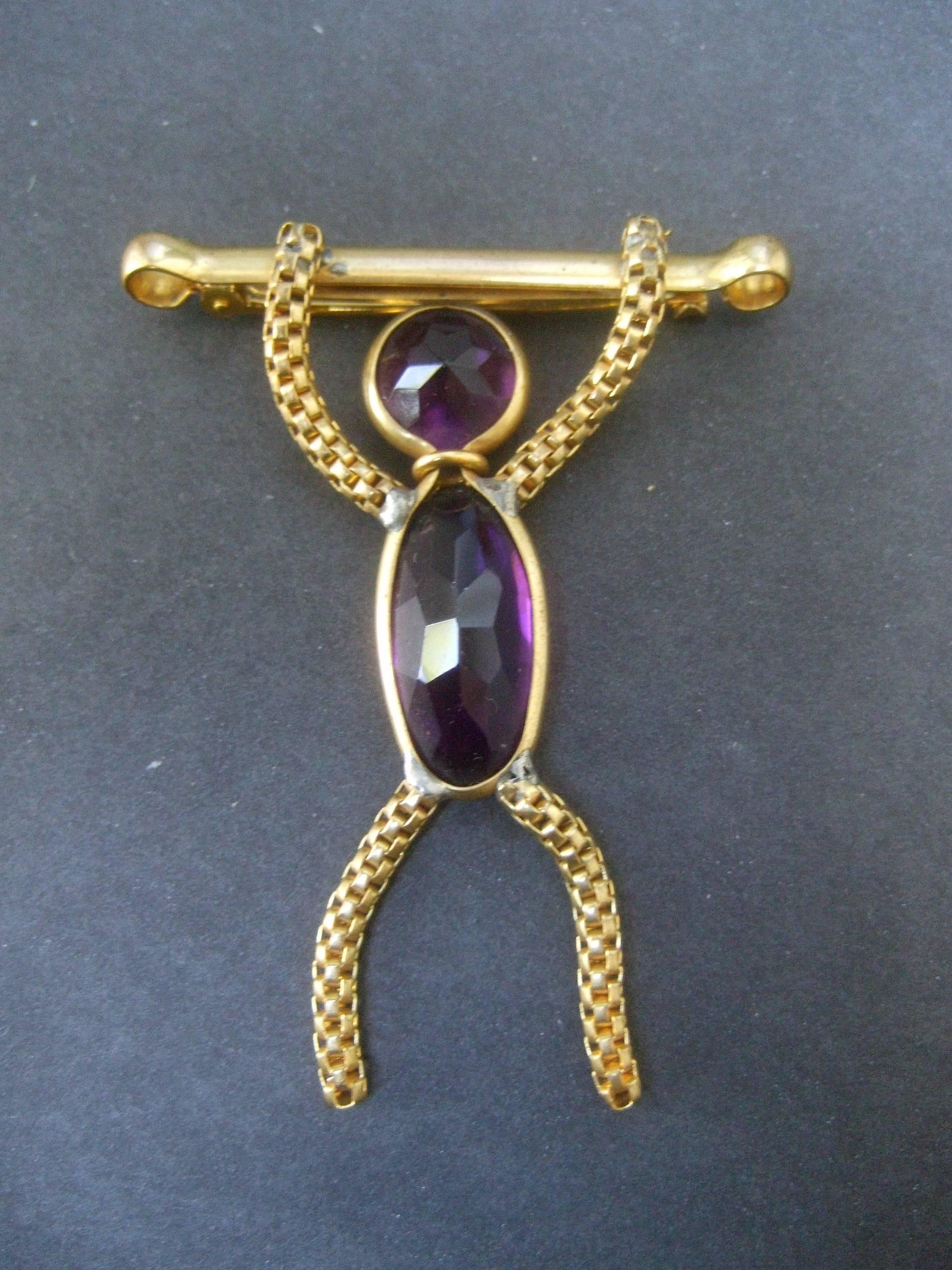 Whimsical Figural Hang Man Crystal Brooch circa 1960 In Good Condition For Sale In University City, MO
