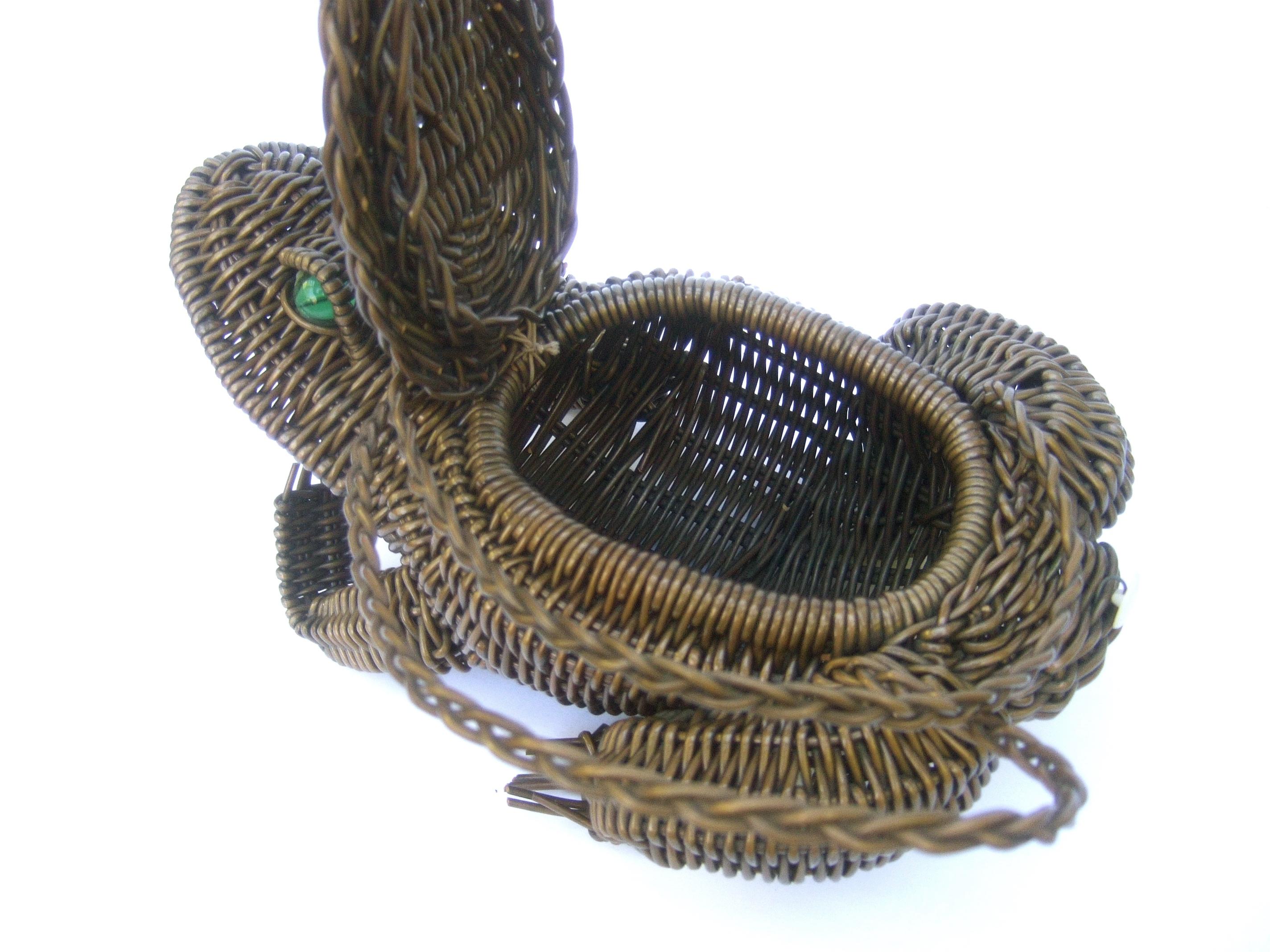 Avant-Garde Figural Wicker Frog Design Handbag c 1960s 4