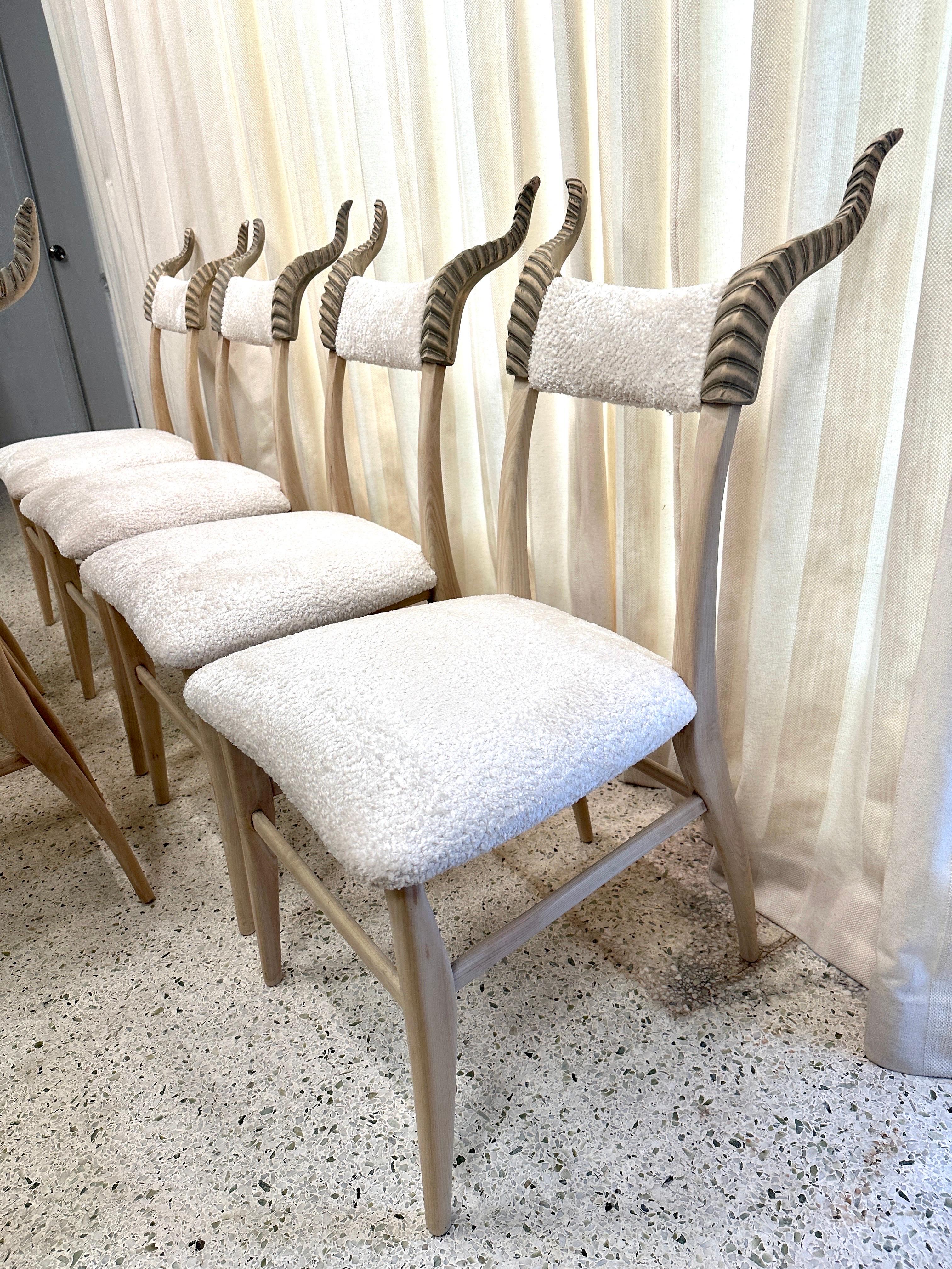 Whimsical French Carved Wood Horn Finial Dining Chairs, Set of Six (6) In Good Condition For Sale In East Hampton, NY