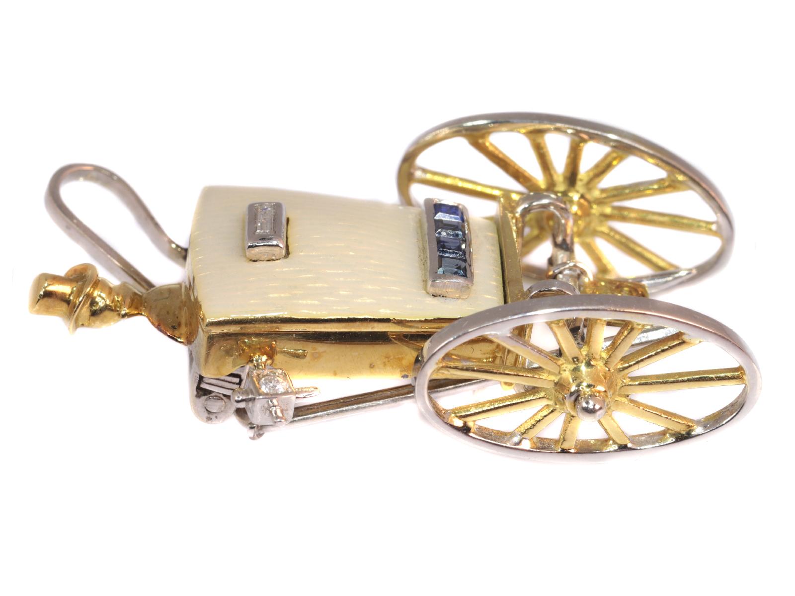 Whimsical Gold Brooch Carriage Typical Vintage 1950s Style Mellerio For Sale 1