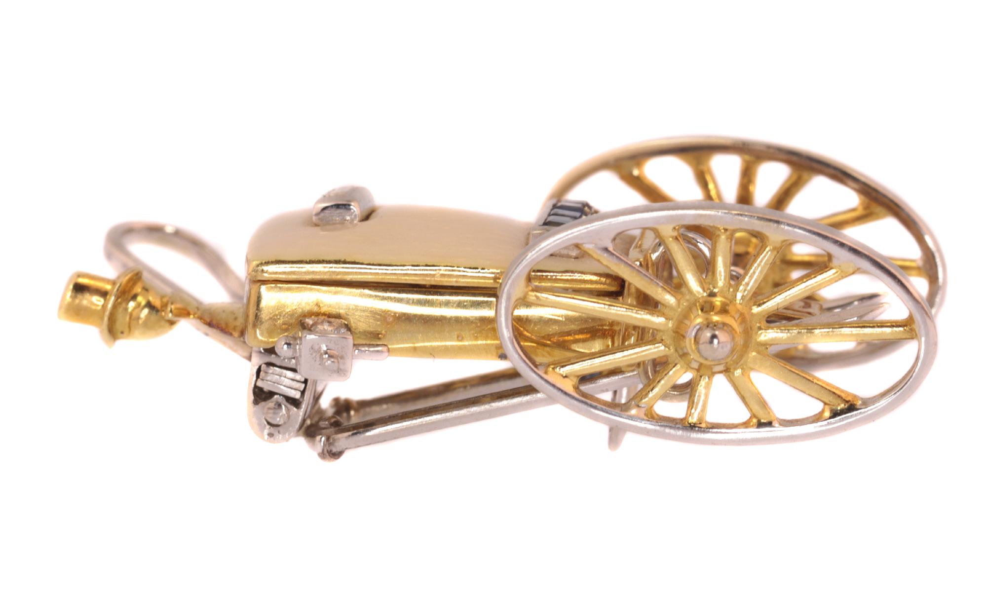 Whimsical Gold Brooch Carriage Typical Vintage 1950s Style Mellerio For Sale 3