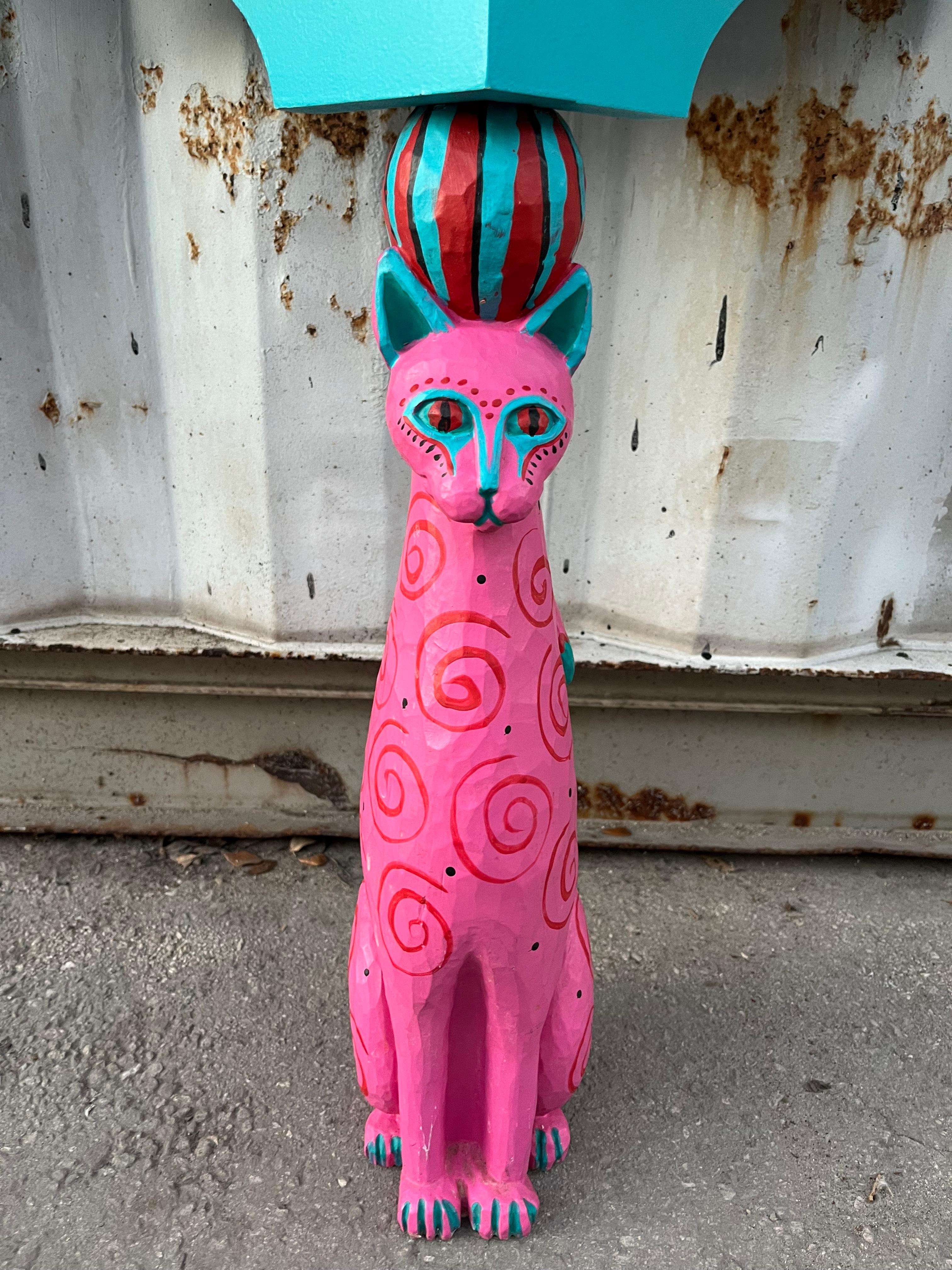 Consola artesanal con pedestal para gatos. en venta 5