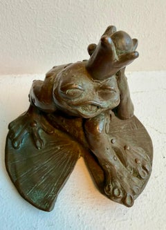 Whimsical "Happy King Frog" Paperweight