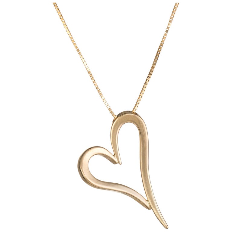 Whimsical Heart Necklace Vintage 14 Karat Yellow Gold Chain Estate - 14 Karat Gold Chain With Heart Pendant Whimsical Heart Necklace Vintage 14 Karat Yellow Gold Chain Estate - 14 Karat Gold Chain With Heart Pendant