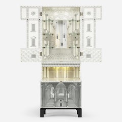 Cabinet fantaisiste en bois laqué "Architettura Trumeau" de Piero Fornasetti