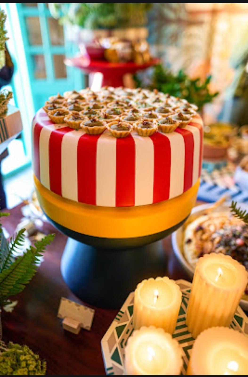 Whimsical Nubian Stand – Appetizers & Sweets For Sale 3