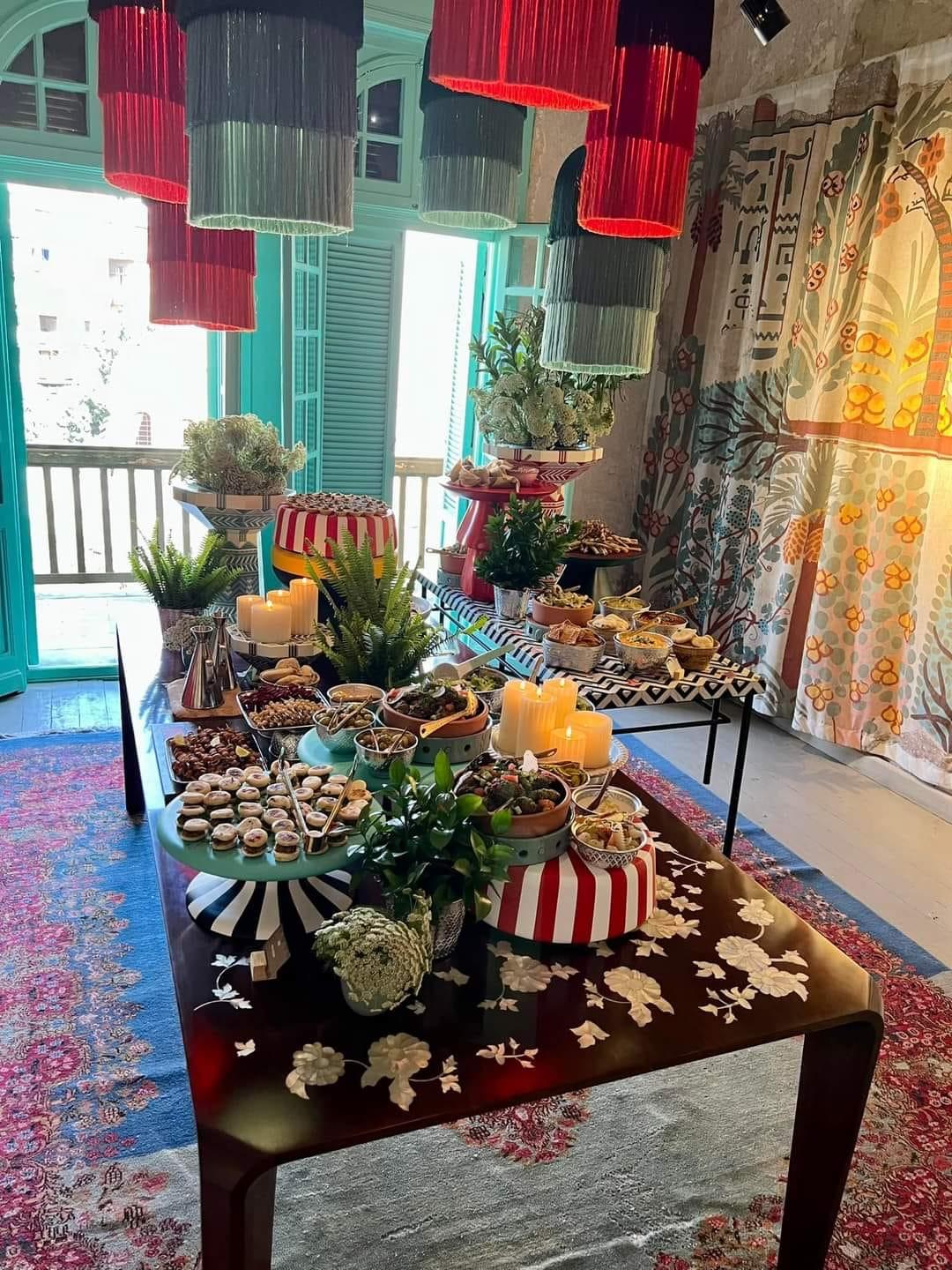 Whimsical Nubian Stand – Appetizers & Sweets For Sale 7