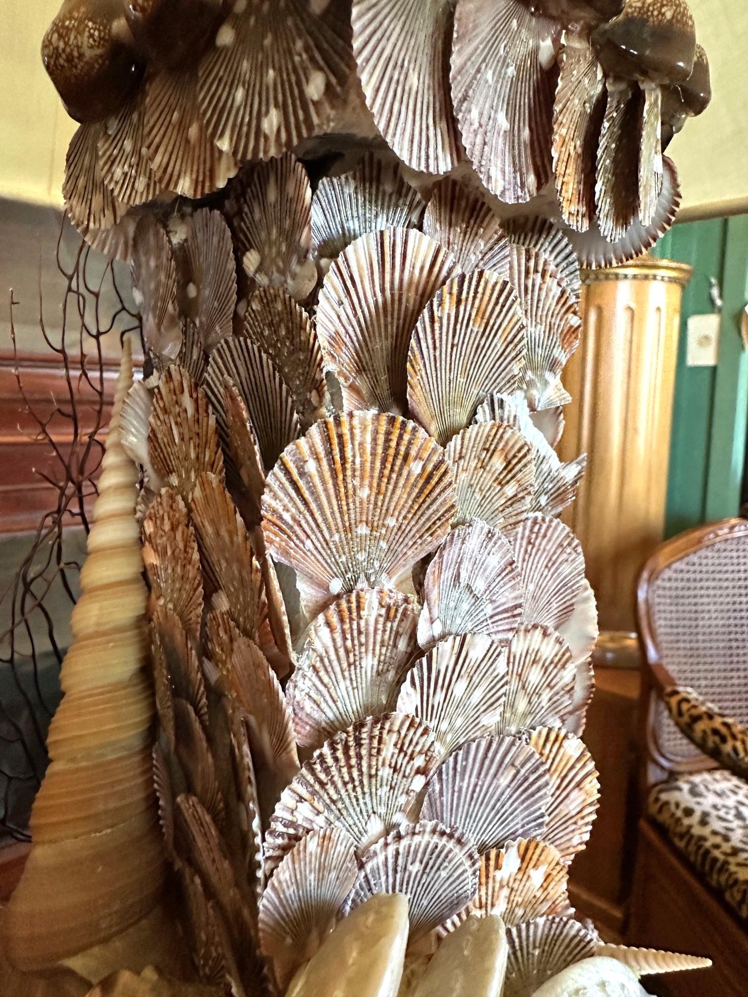 Whimsical Pair Of Marine Themed Coral Shell Seaweed And Rock Crystal Table Lamps For Sale 1