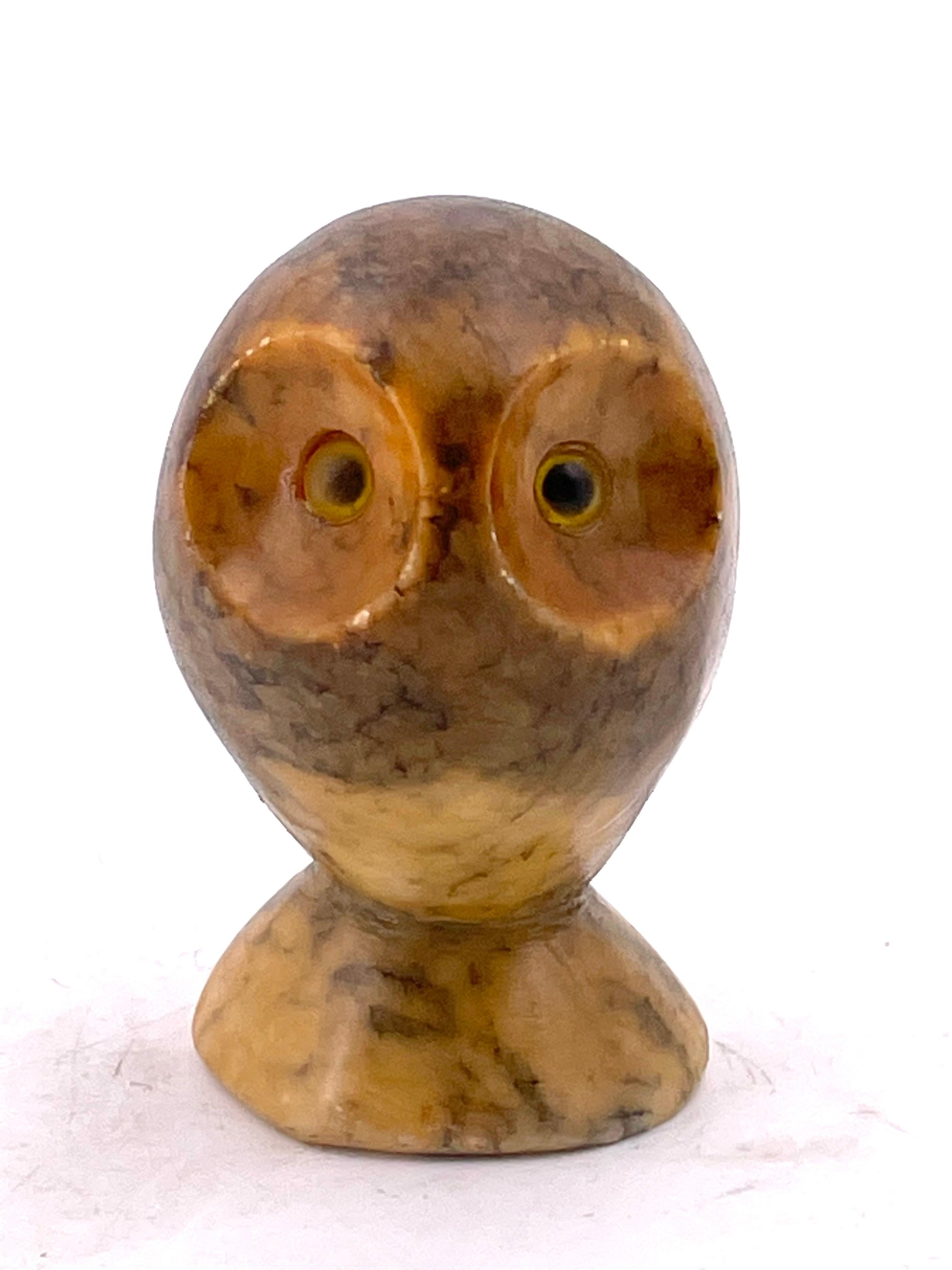 Mid-Century Modern Whimsical Petite Owl Paperweight in Alabaster Made in Italy