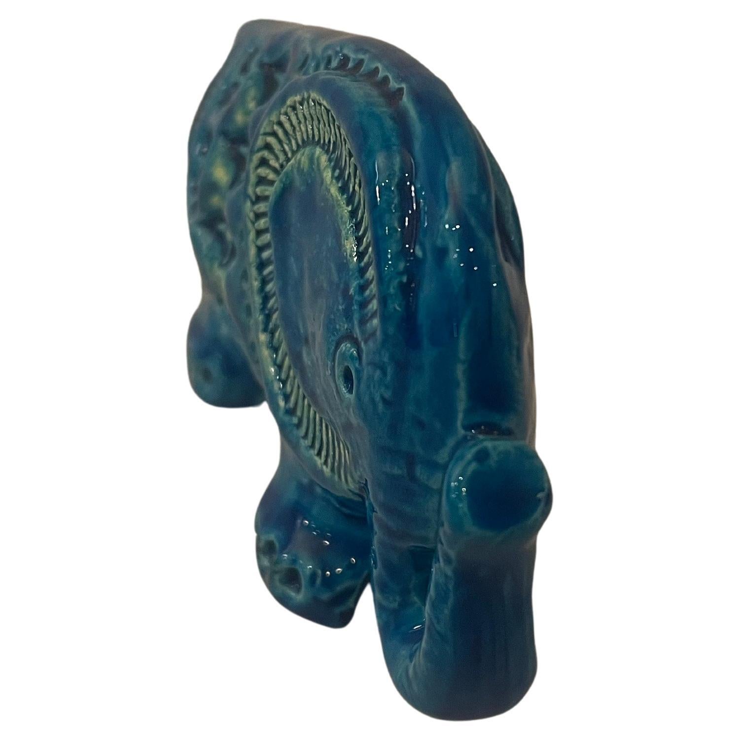 Mid-Century moderno Elefante stravagante in ceramica 