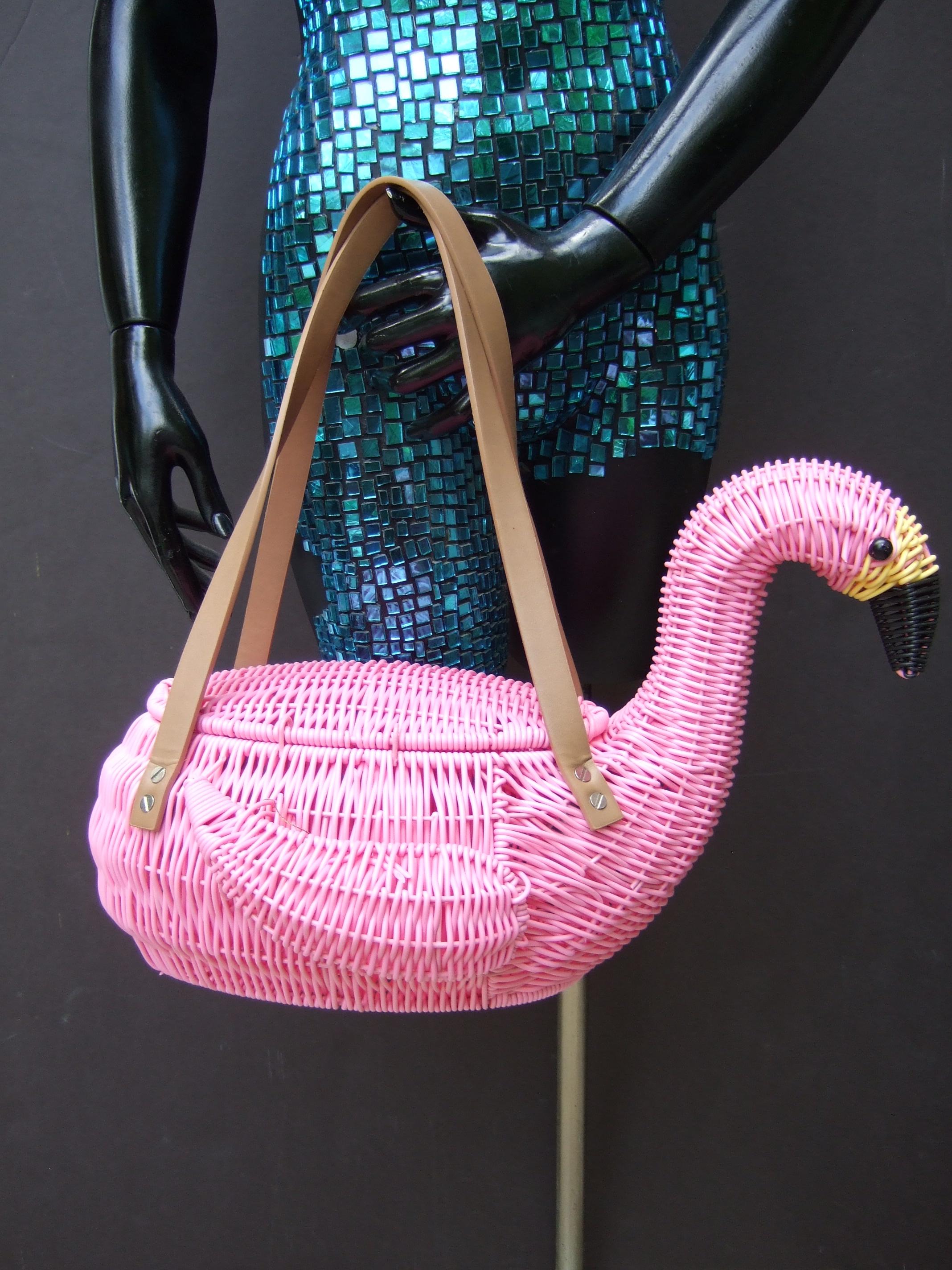 Whimsical Pink Wicker Flamingo Basket Style Handbag 21st c In Excellent Condition In University City, MO