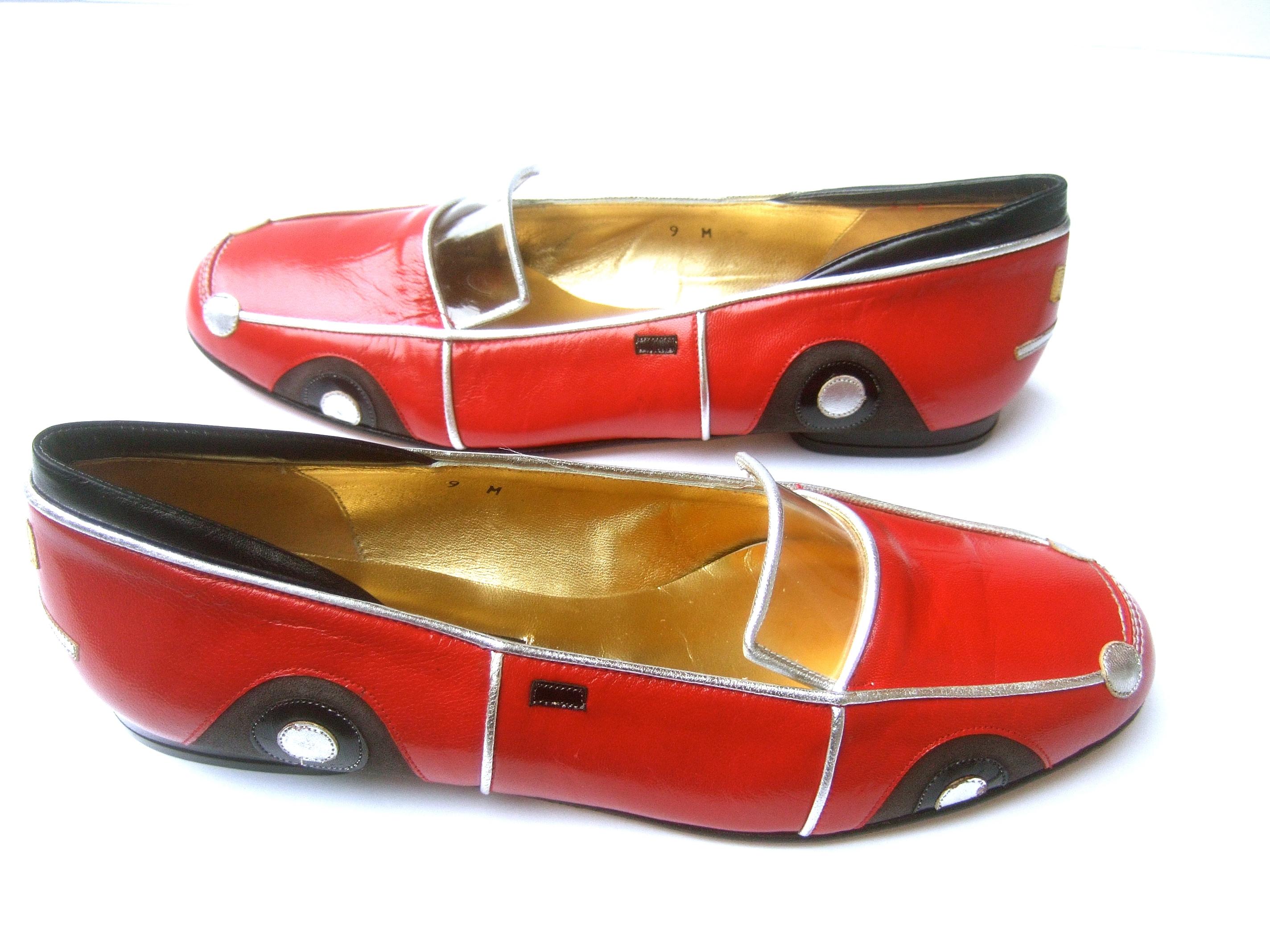 Whimsical Red Leather Sports Car Design Shoes by Zalo US Size 9 M c 1990 In Excellent Condition In University City, MO