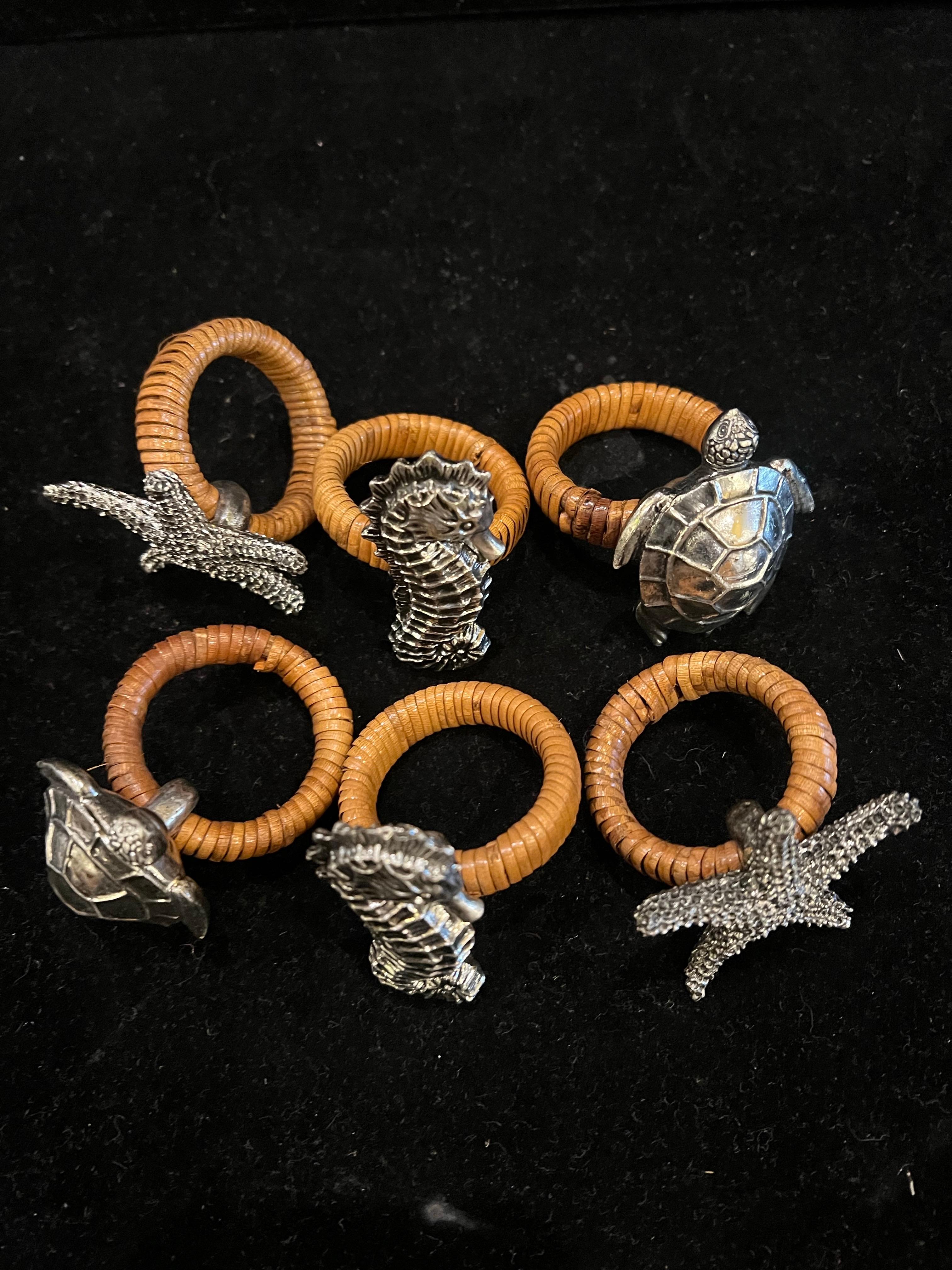 Whimsical Set of 6 Nautical Sea Life Napkin Ring Holders Cane & Metal In Good Condition In San Diego, CA