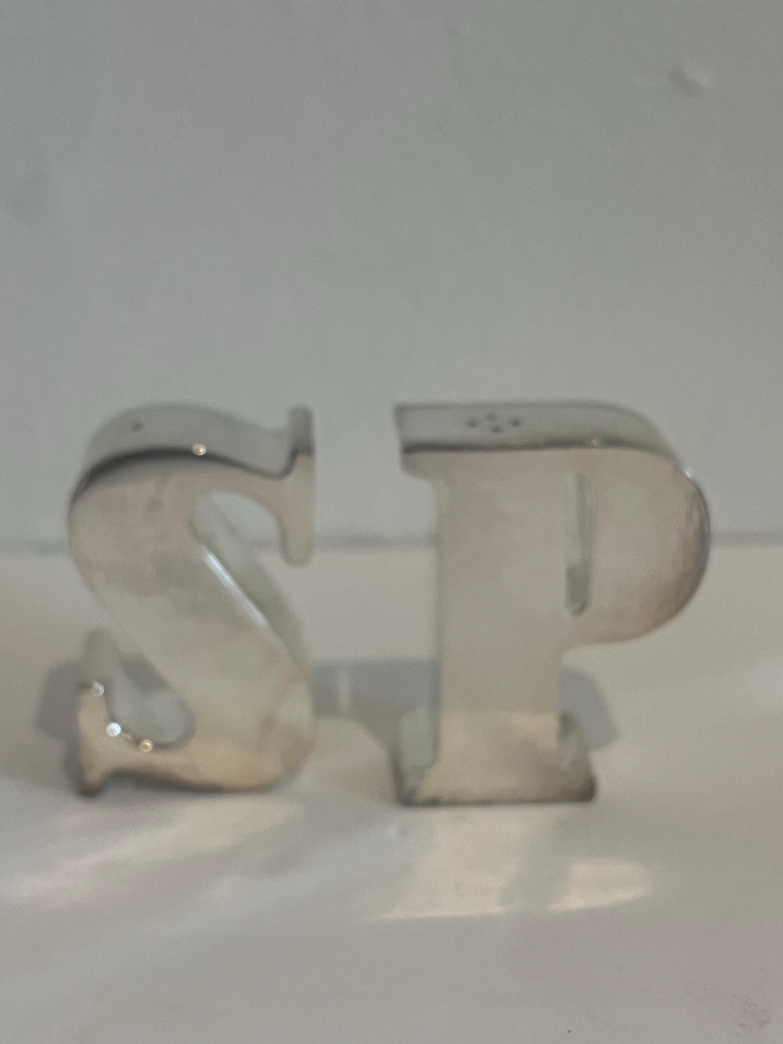Stravagante set di sale e pepe Shakers  Argentato da Godinger in vendita 5