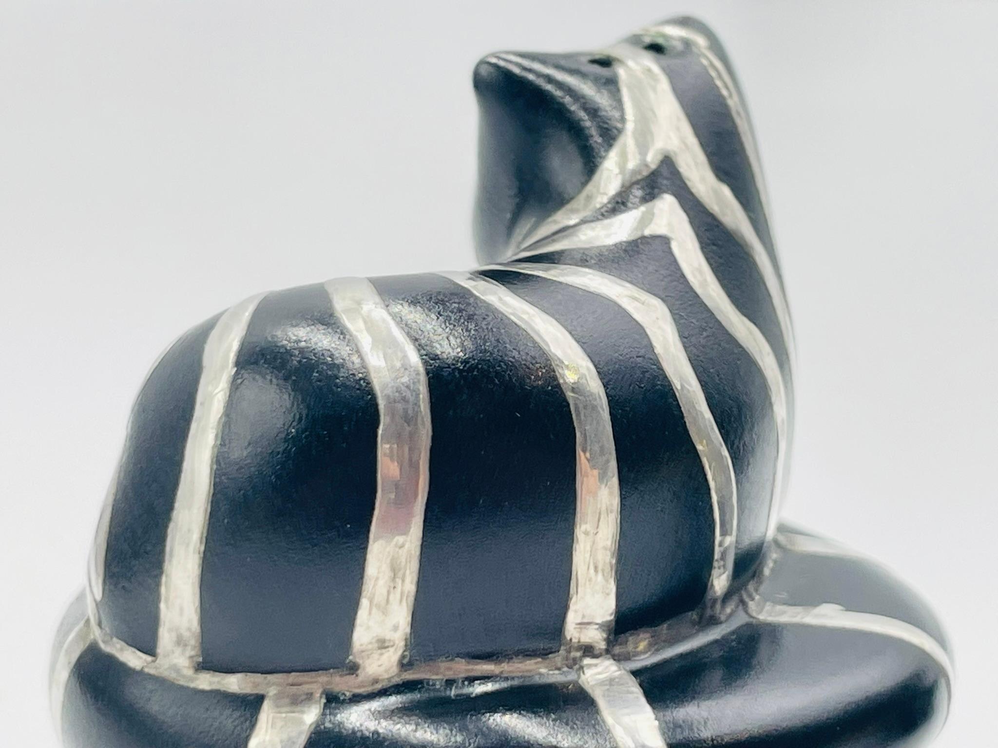 Whimsical Silver Inlaid Cat Salt & Pepper Shakers by Emilia Castillo, Mexico 96 For Sale 11