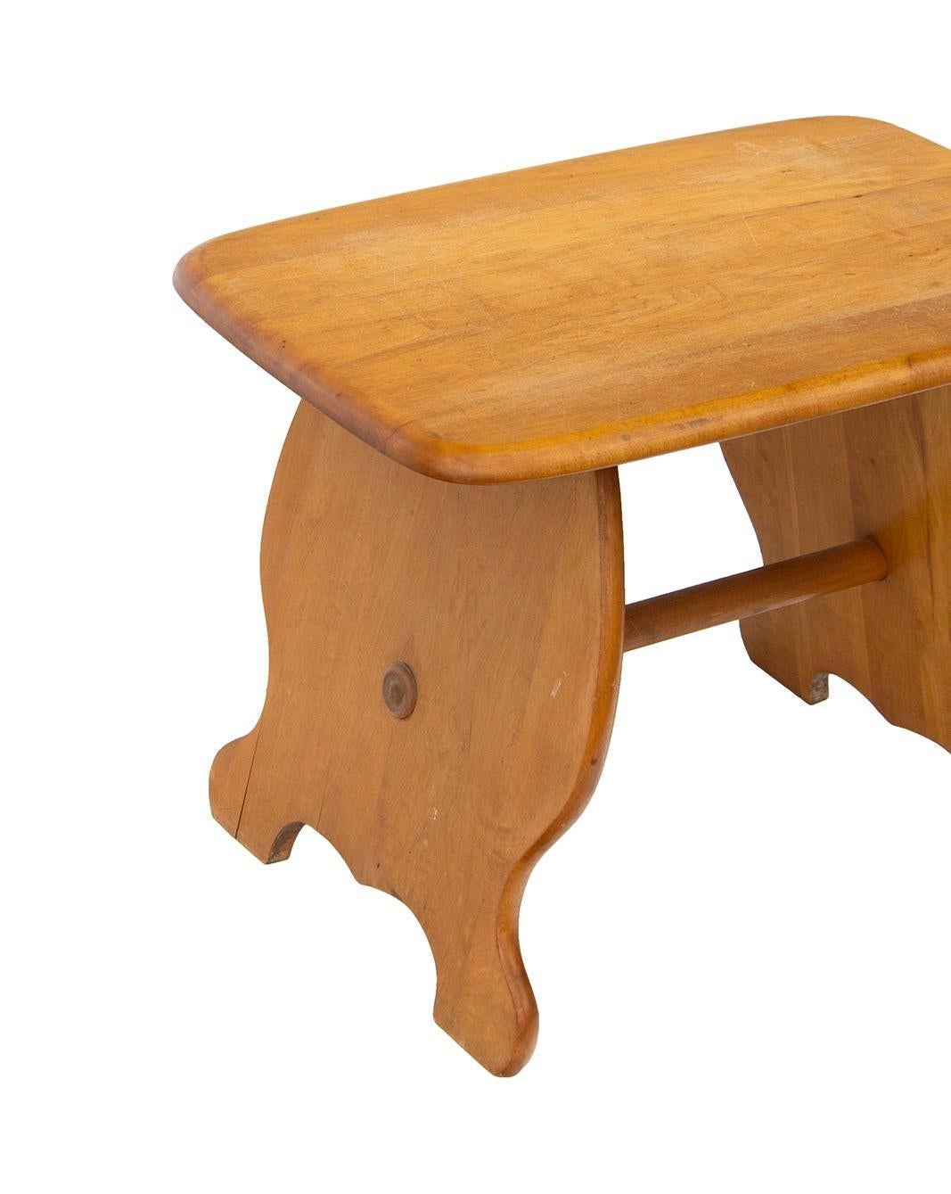 USA, 1950s
Whimsical solid maple bench or stool. Great form from the legs to the stretcher and the top. Warm solid maple.
CONDITION NOTES: In overall good condition with some light marks and age appropriate wear.
DIMENSIONS: 29