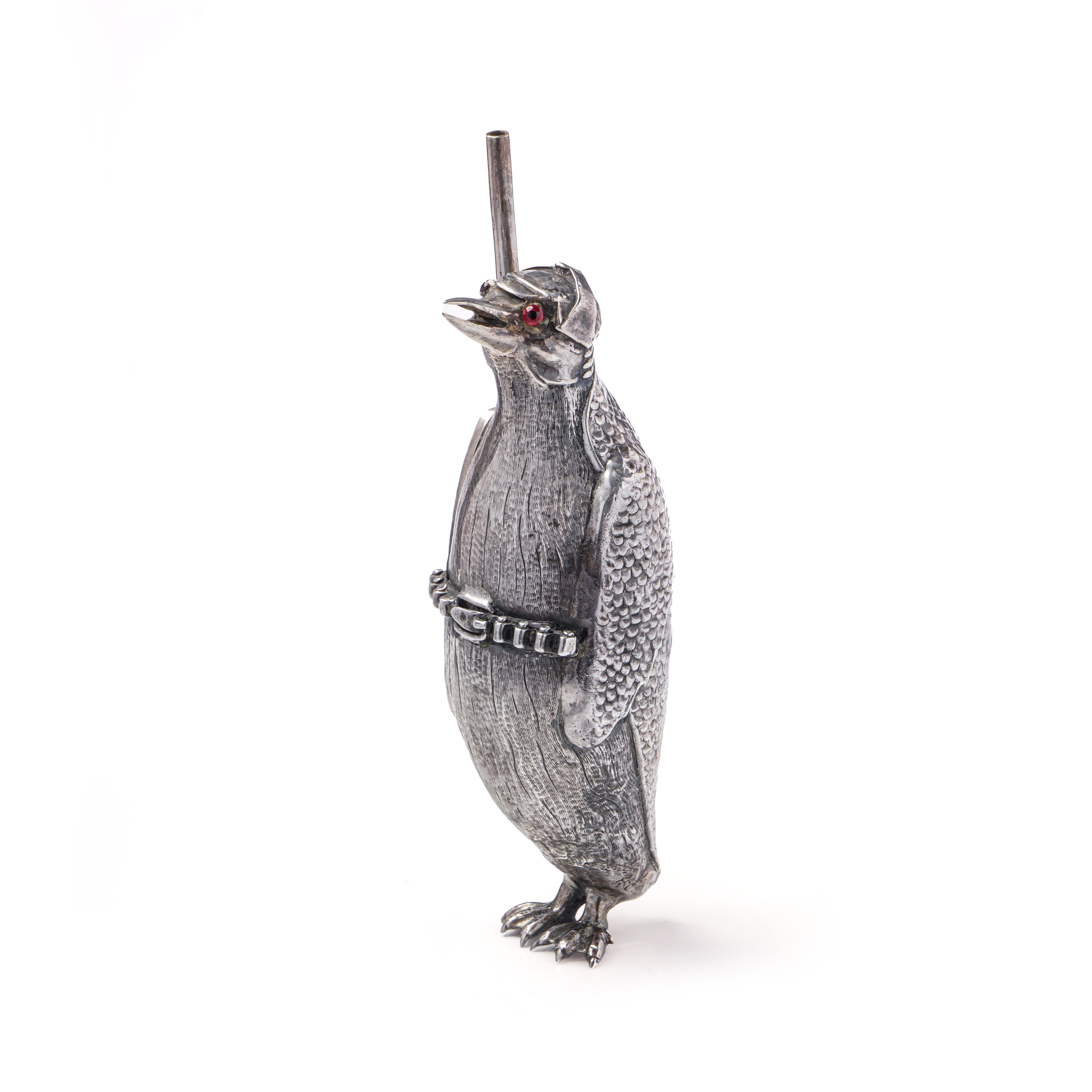 Early 20th Century Whimsical Spanish Novelty Silver Penguin, 1910 For Sale