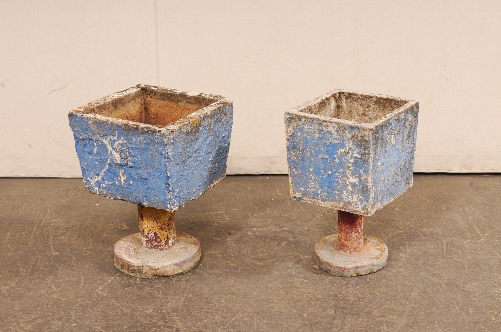 Whimsical Spanish Pedestal Planters In Good Condition For Sale In Atlanta, GA