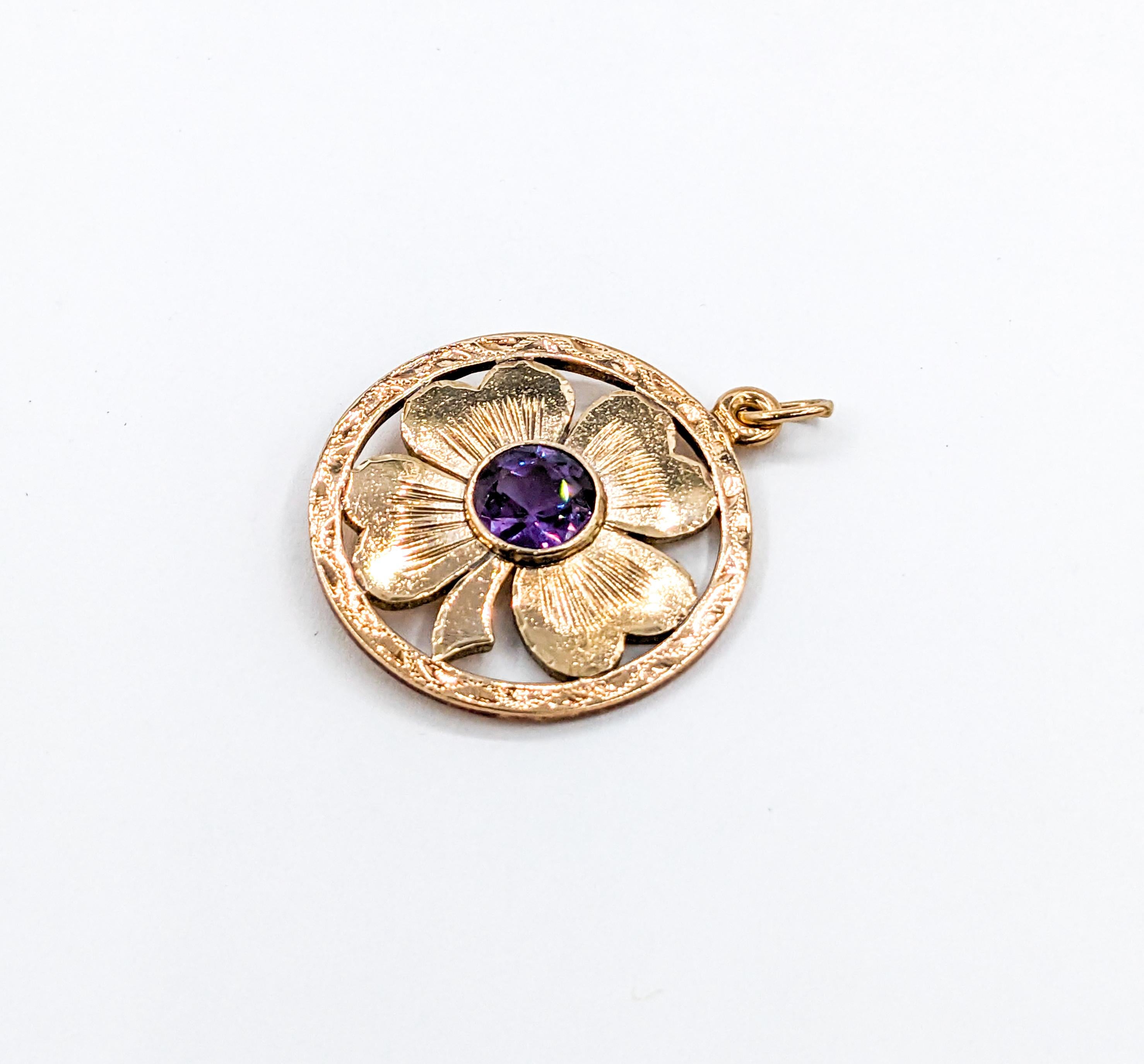 Whimsical Vintage Shamrock Lab Alexandrite Pendant In Excellent Condition For Sale In Bloomington, MN