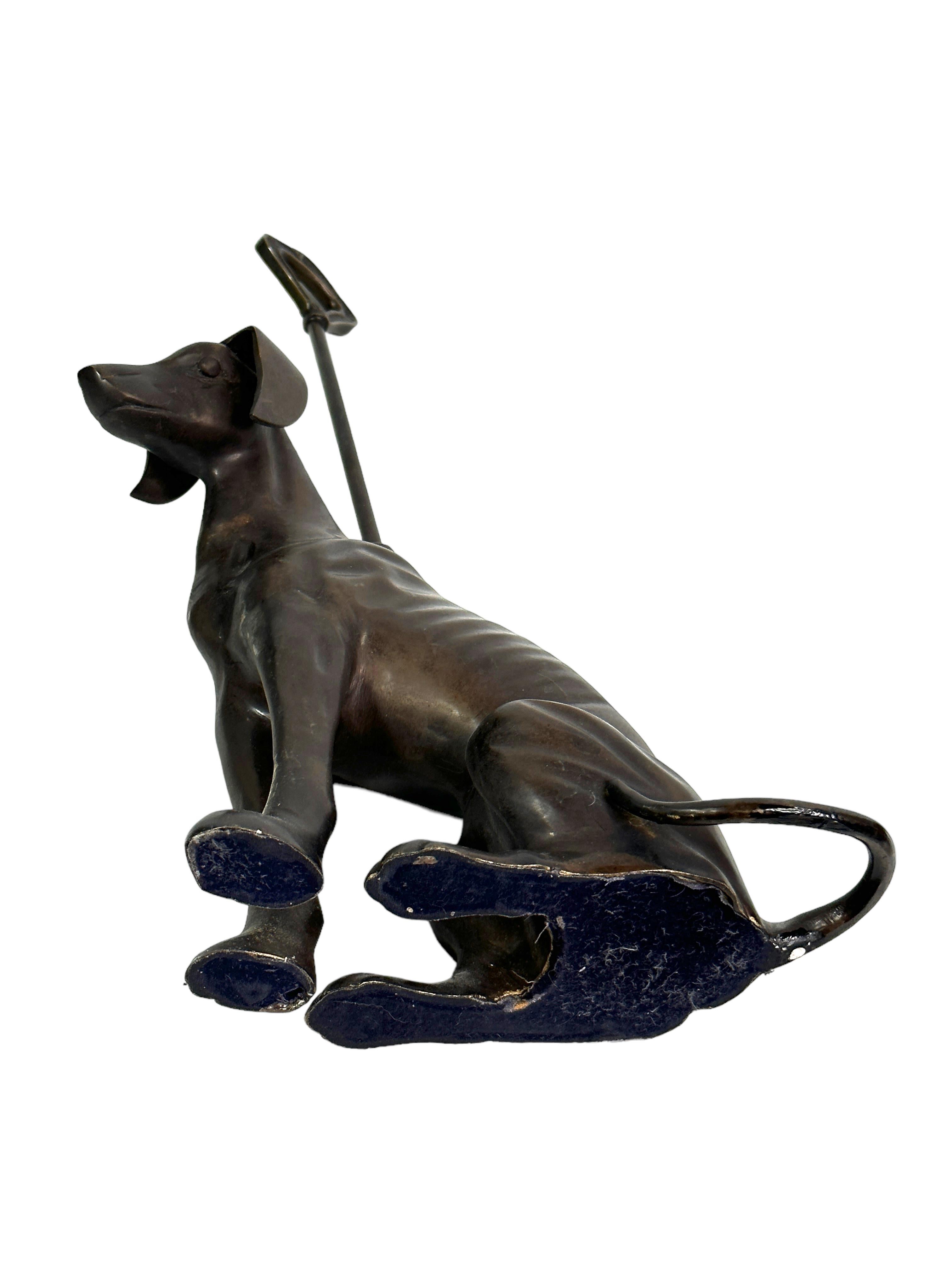 Stop de porte en bronze de style Art Déco allemand vintage avec chien lévrier whippet en vente 1