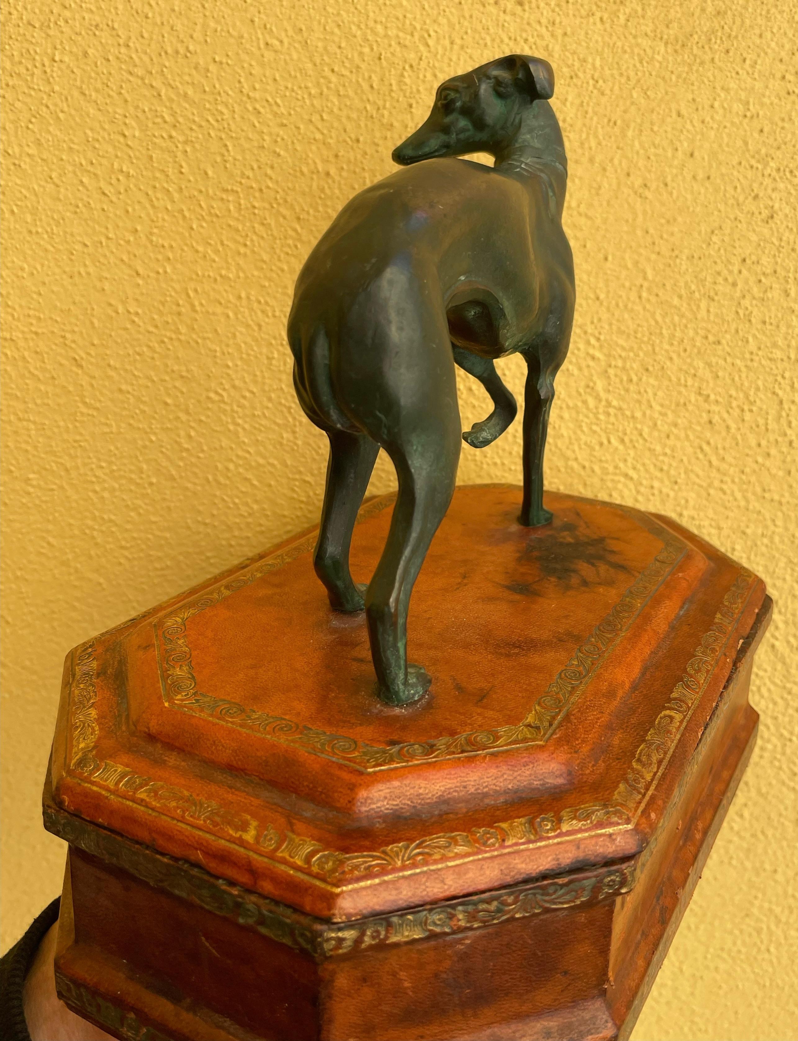 Whippet Jewelry Box In Good Condition For Sale In New York, NY