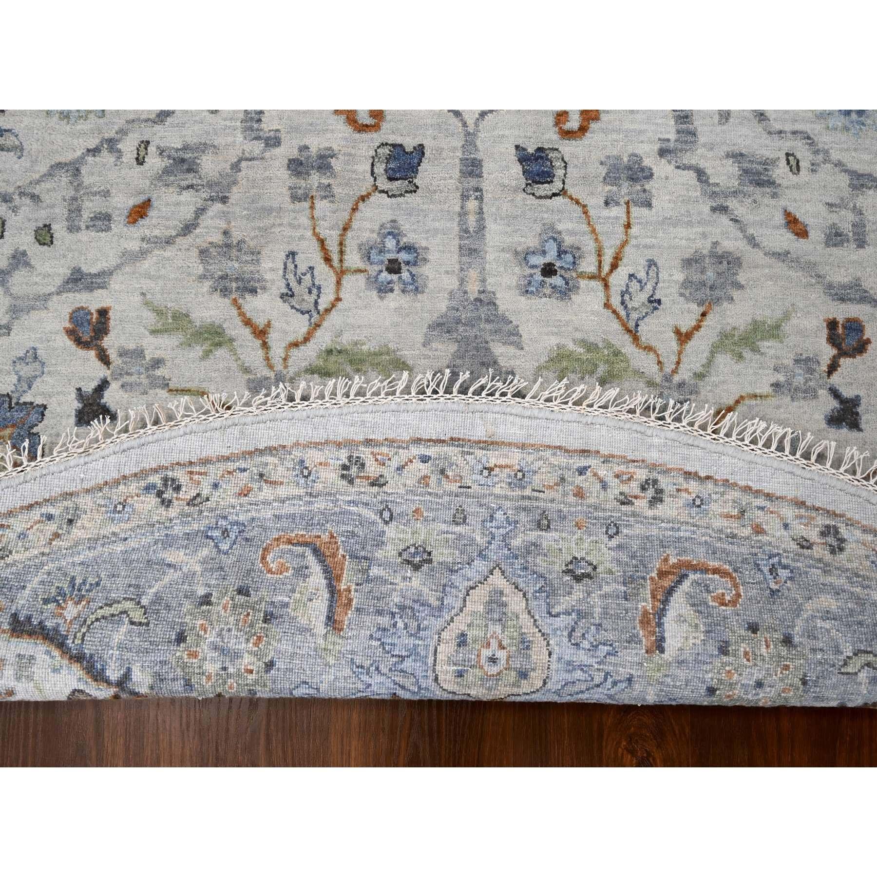 Indien Tapis rond Oushak gris Whirlwind en laine nouée à la main à motif floral 9'10