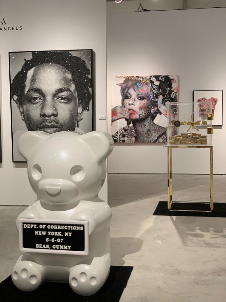 Whisbe 4 Foot Pearlescent White Vandal Gummy Bear For Sale at 1stdibs