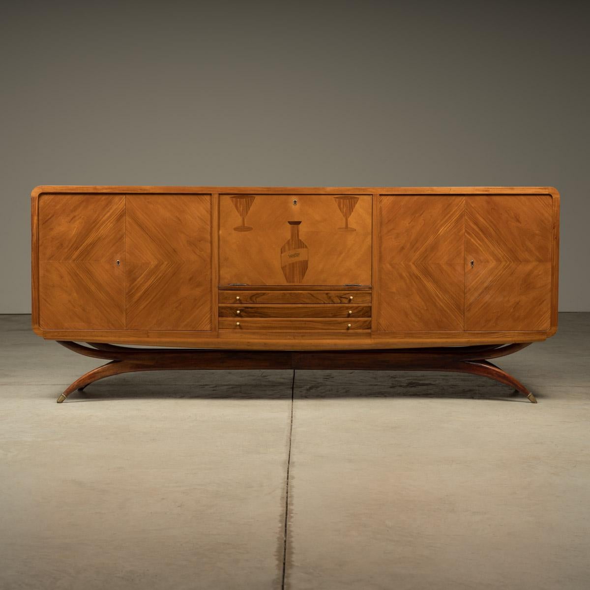 A beautiful example of mid-century Brazilian design, this 