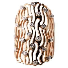 "Whispering Waters": 18kt Rose Gold Ring Featuring Brilliant White Diamonds