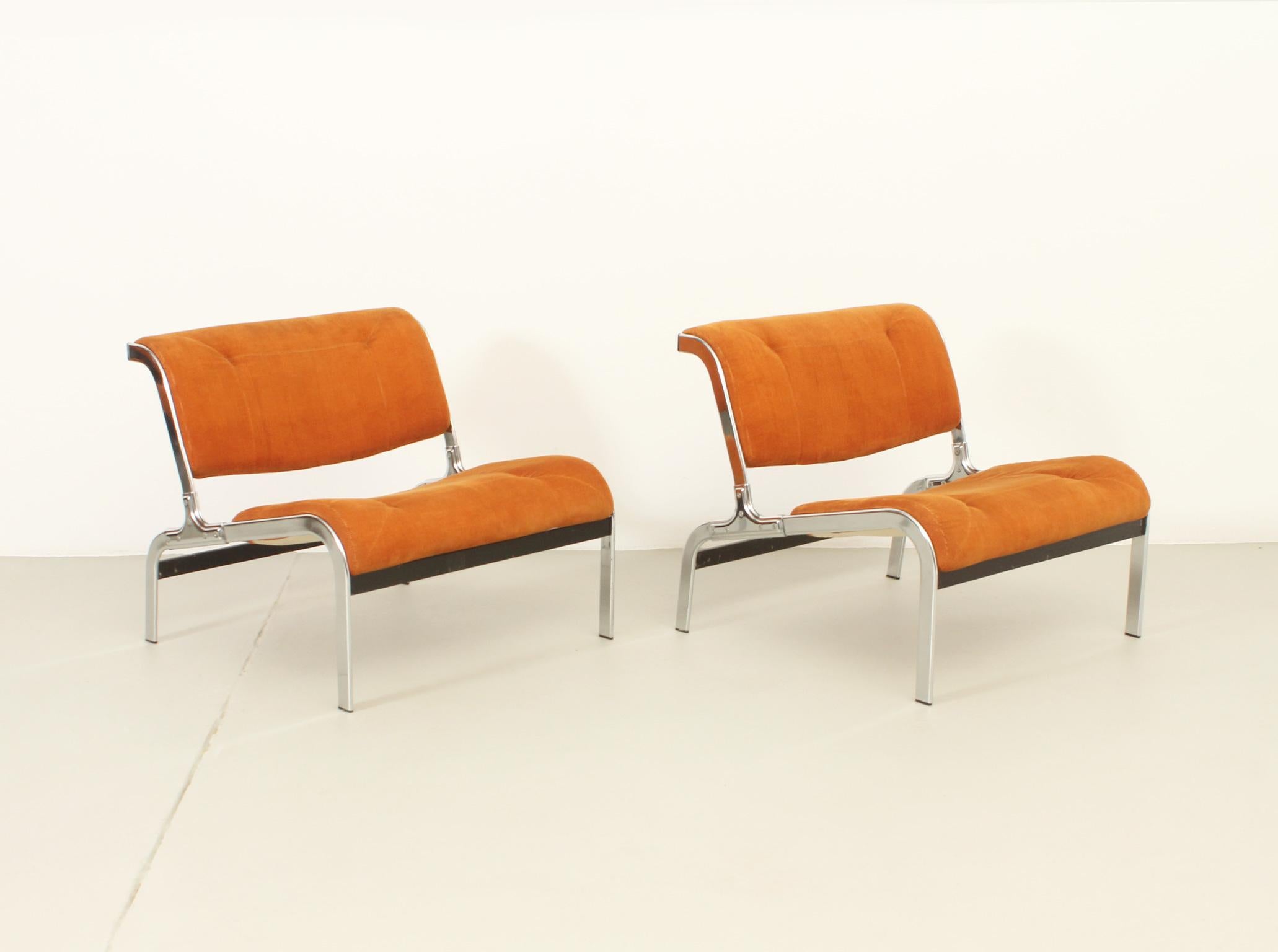Whist Lounge Chairs by Olivier Mourgue, France, 1964 For Sale 6