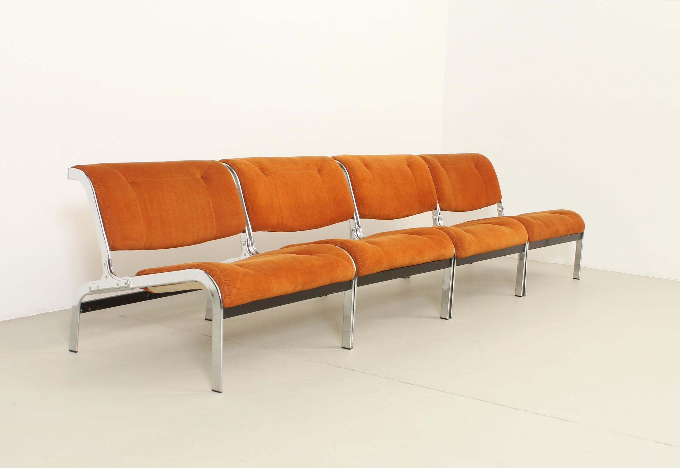 Whist Lounge Chairs by Olivier Mourgue, France, 1964 For Sale 2