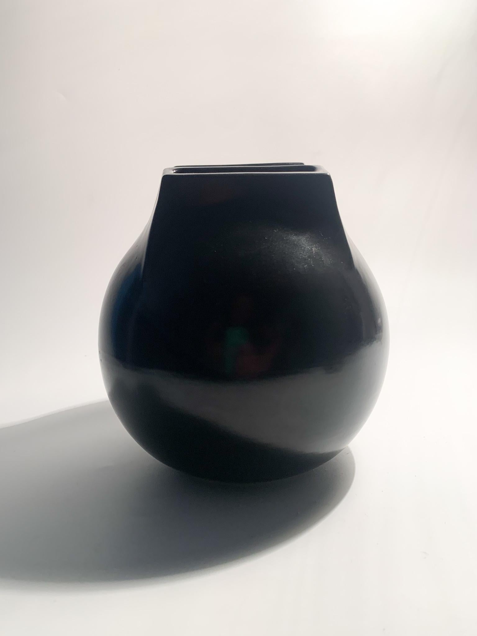 italien Vase en céramique Whistle avec double moulure de Franco Bucci des années 1970 en vente