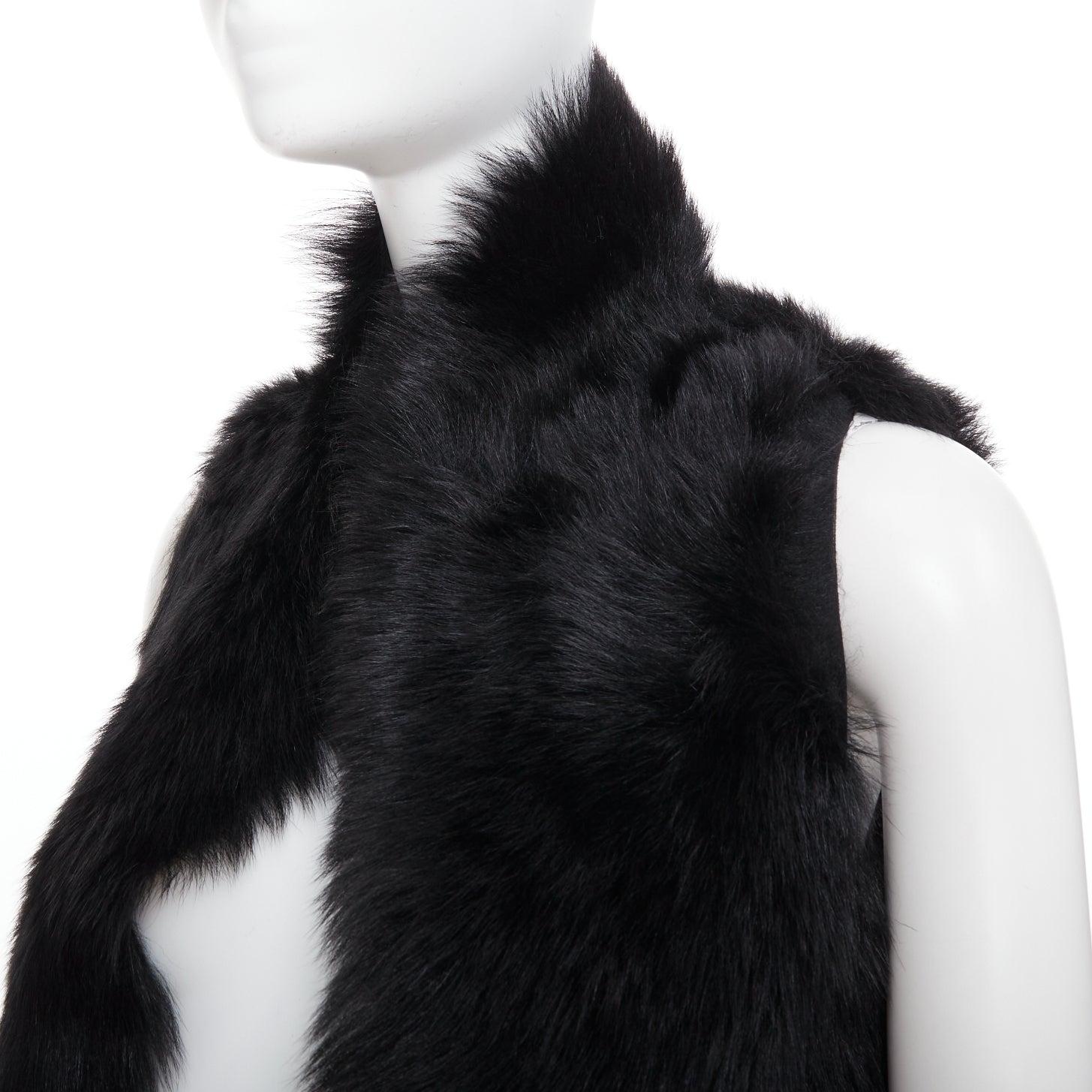 WHISTLES schwarz 100% Lammleder Pelz hohe Weste Jacke XS
Referenz: SNKO/A00542
Marke: Whistles
MATERIAL: Lammfell Leder
Farbe: Schwarz
Muster: Solide
Innenfutter: Schwarzes Leder
Hergestellt in: Türkei

ZUSTAND:
Zustand: Ausgezeichnet, dieser