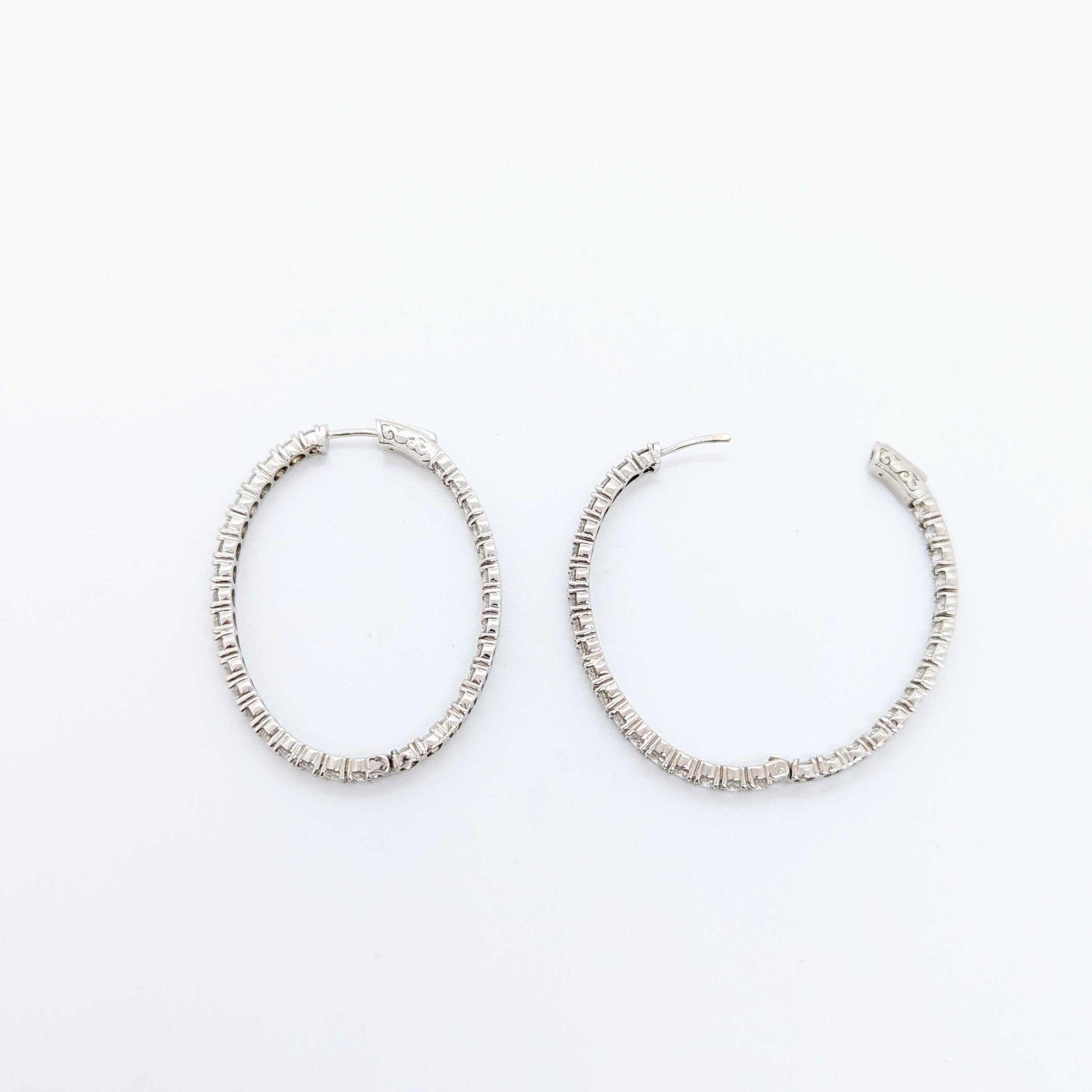 White Diamond Round Oval Shape Hoop Earrings in 14K White Gold In New Condition For Sale In Los Angeles, CA