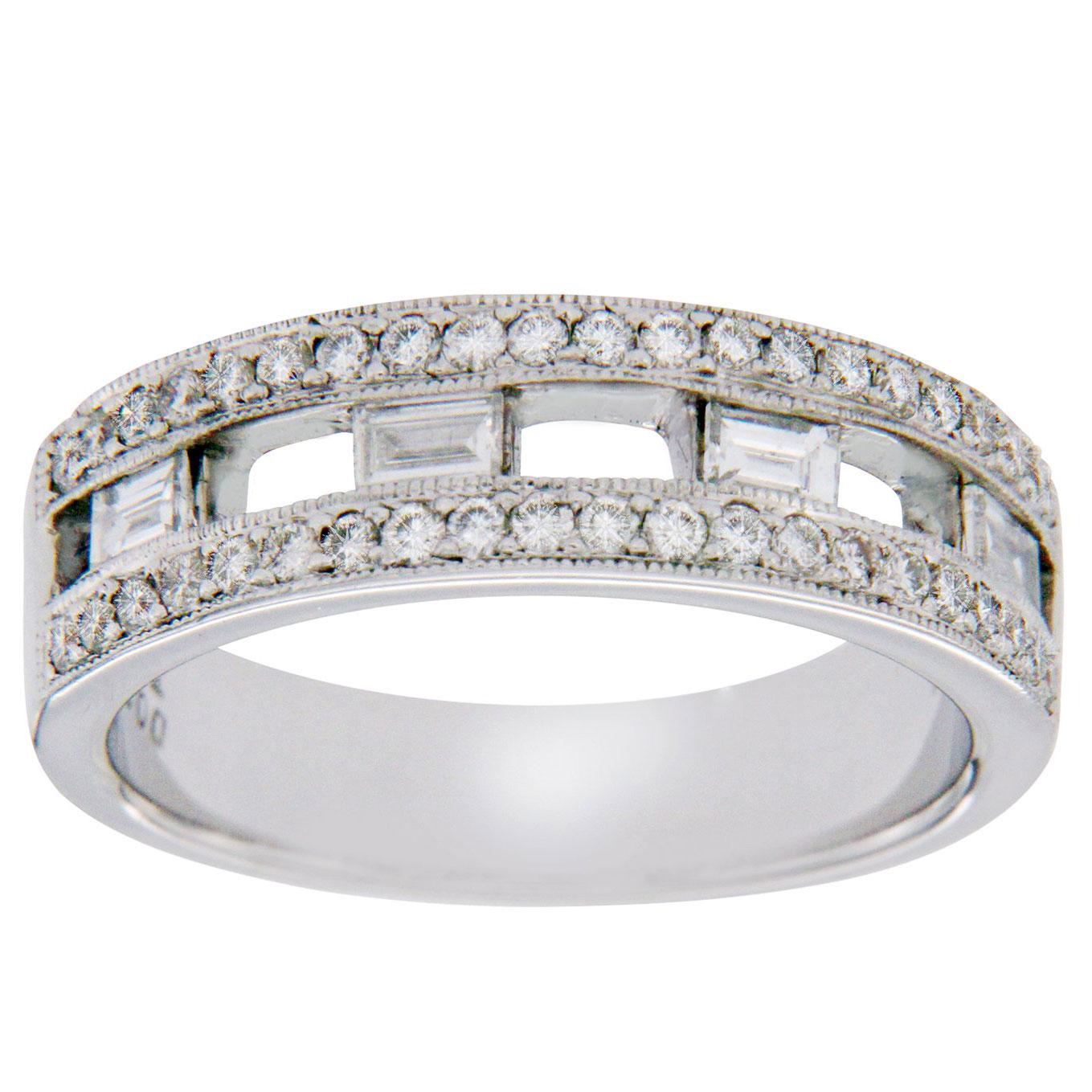 White 18 Karat Gold 0.67 Carat Diamonds Bridal Wedding Band Ring For Sale