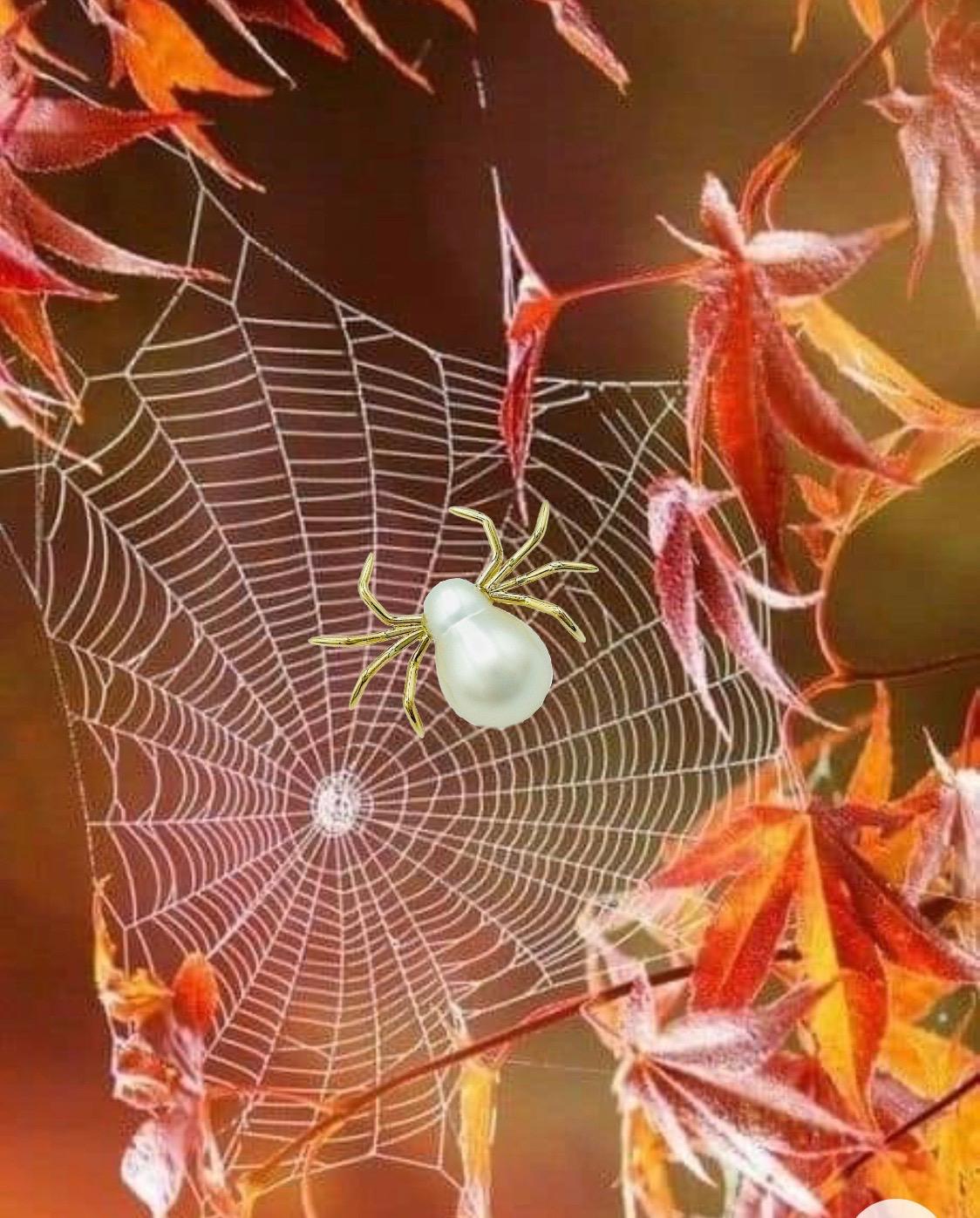 White 18 Karat Yellow Gold Pearl Pin Spider Made in Italy 6