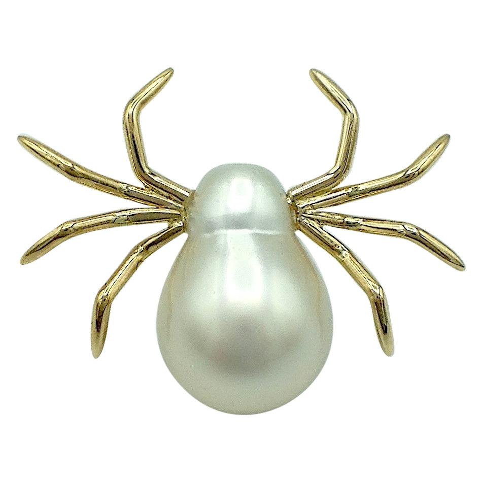 White 18 Karat Yellow Gold Pearl Pin Spider Made in Italy