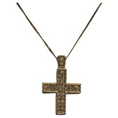 18 carats blanc Pendentif croix en or avec collier en or blanc et diamants de 0,66 carat