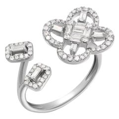 Weißer, eleganter Blumenring aus 18 Karat Gold mit Diamant für Sie